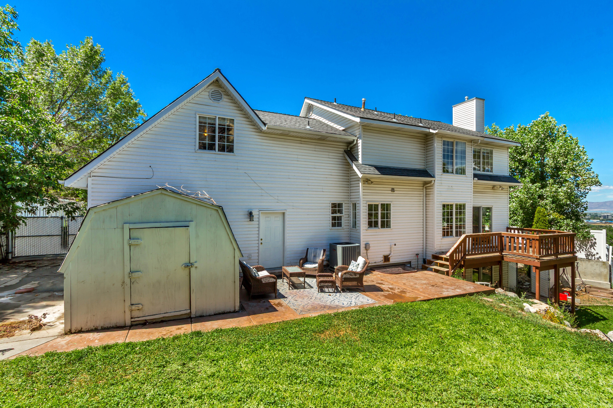 EAGLES VIEW - Residential