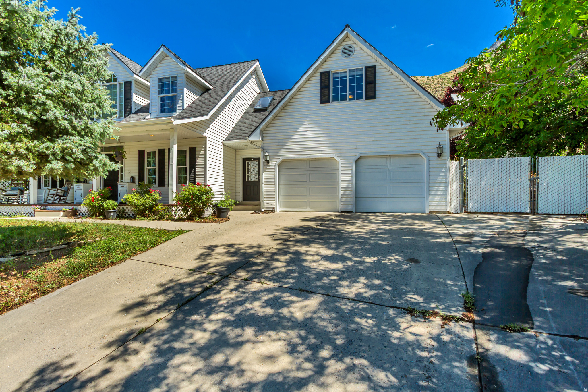 EAGLES VIEW - Residential
