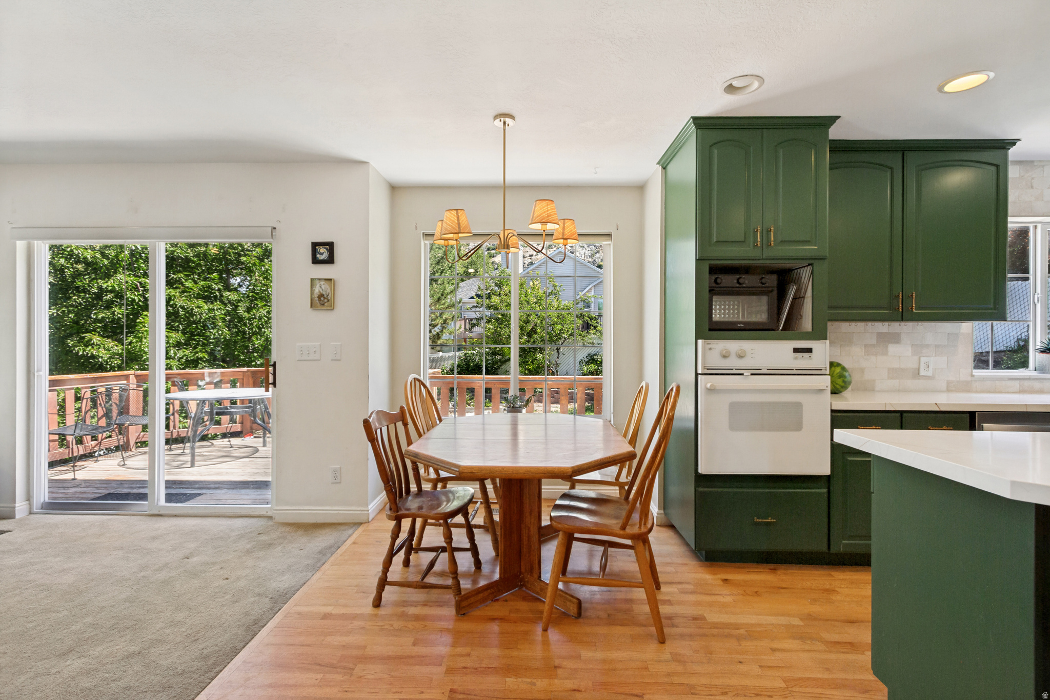 EAGLES VIEW - Residential