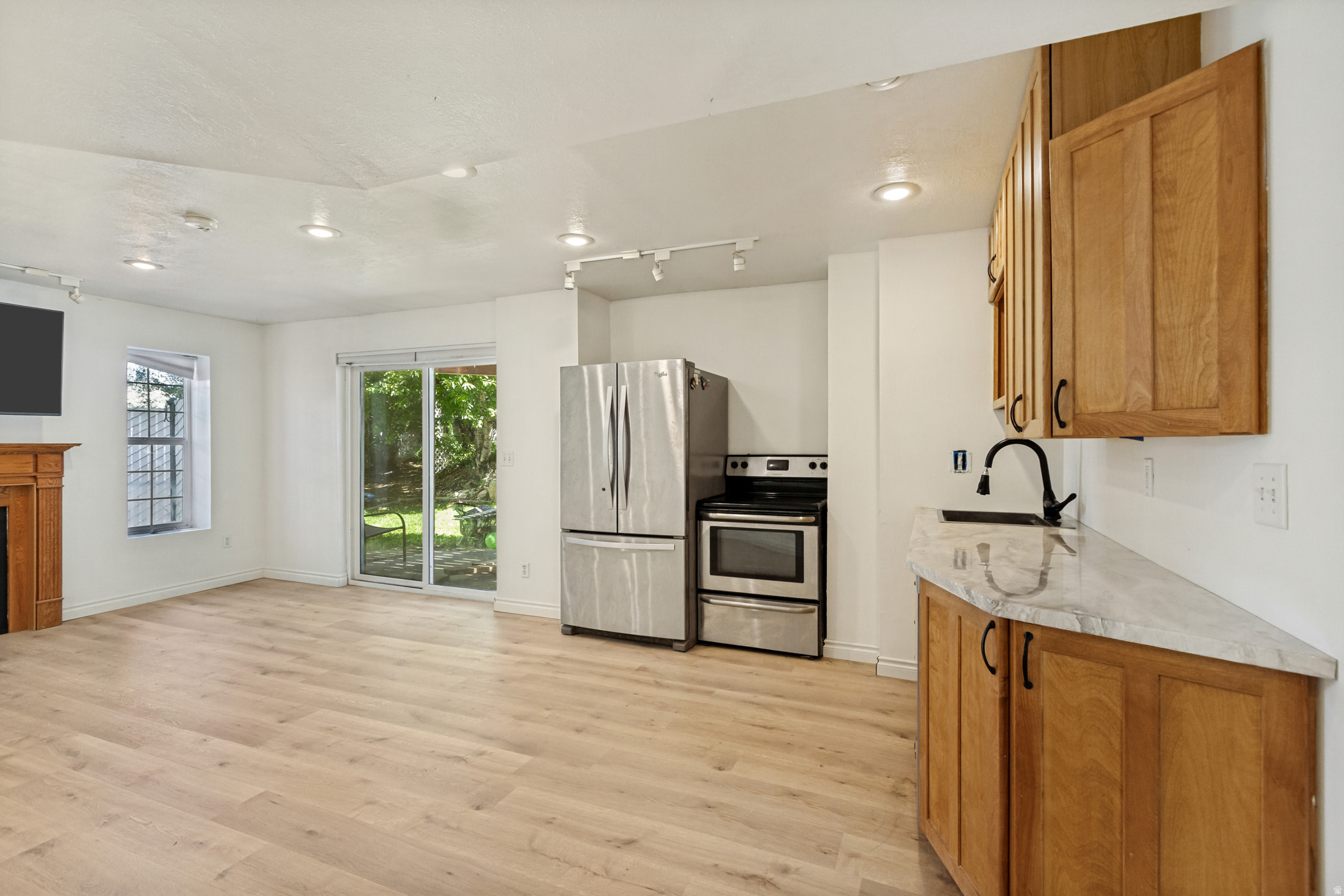 EAGLES VIEW - Residential