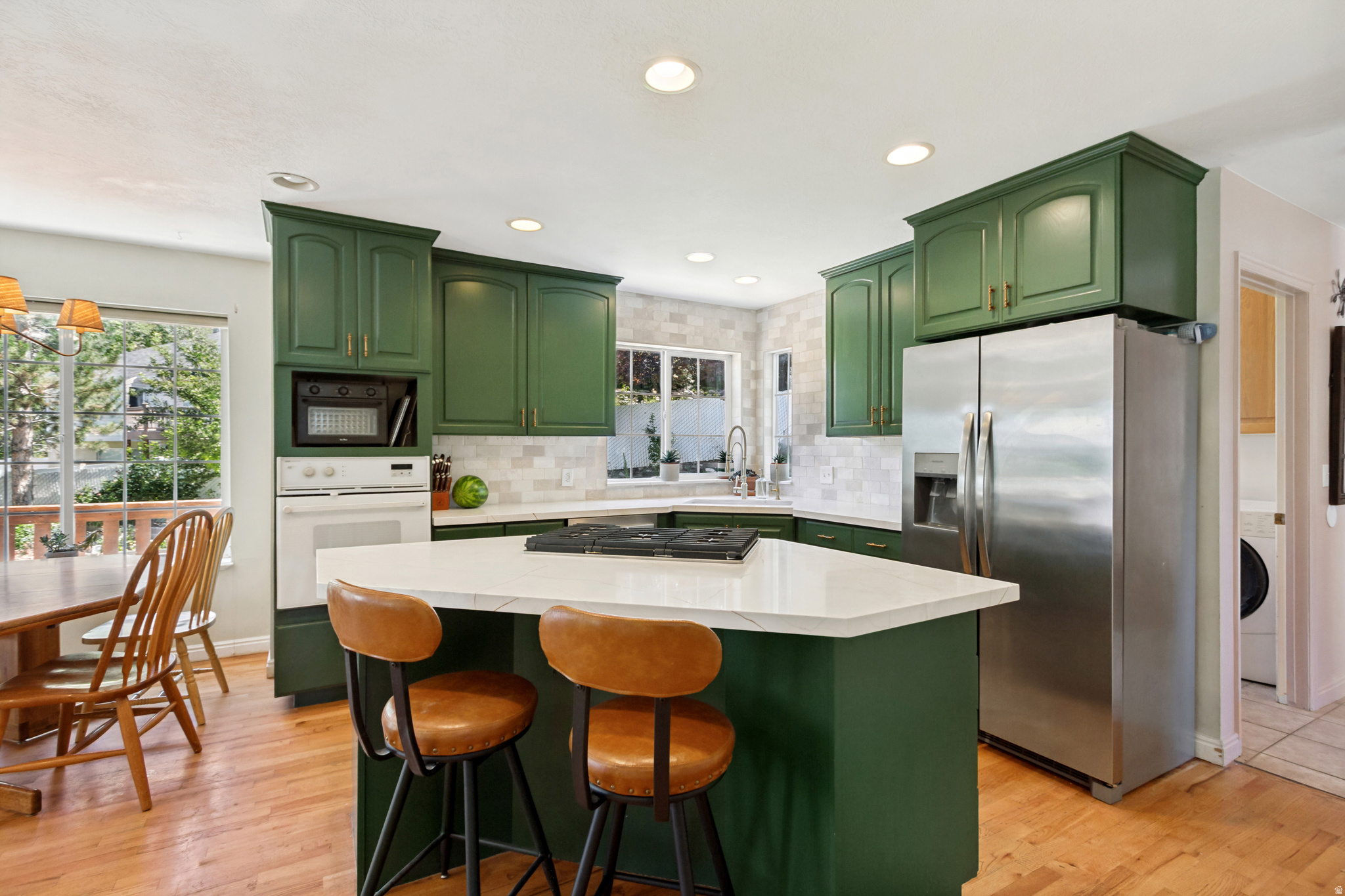 EAGLES VIEW - Residential