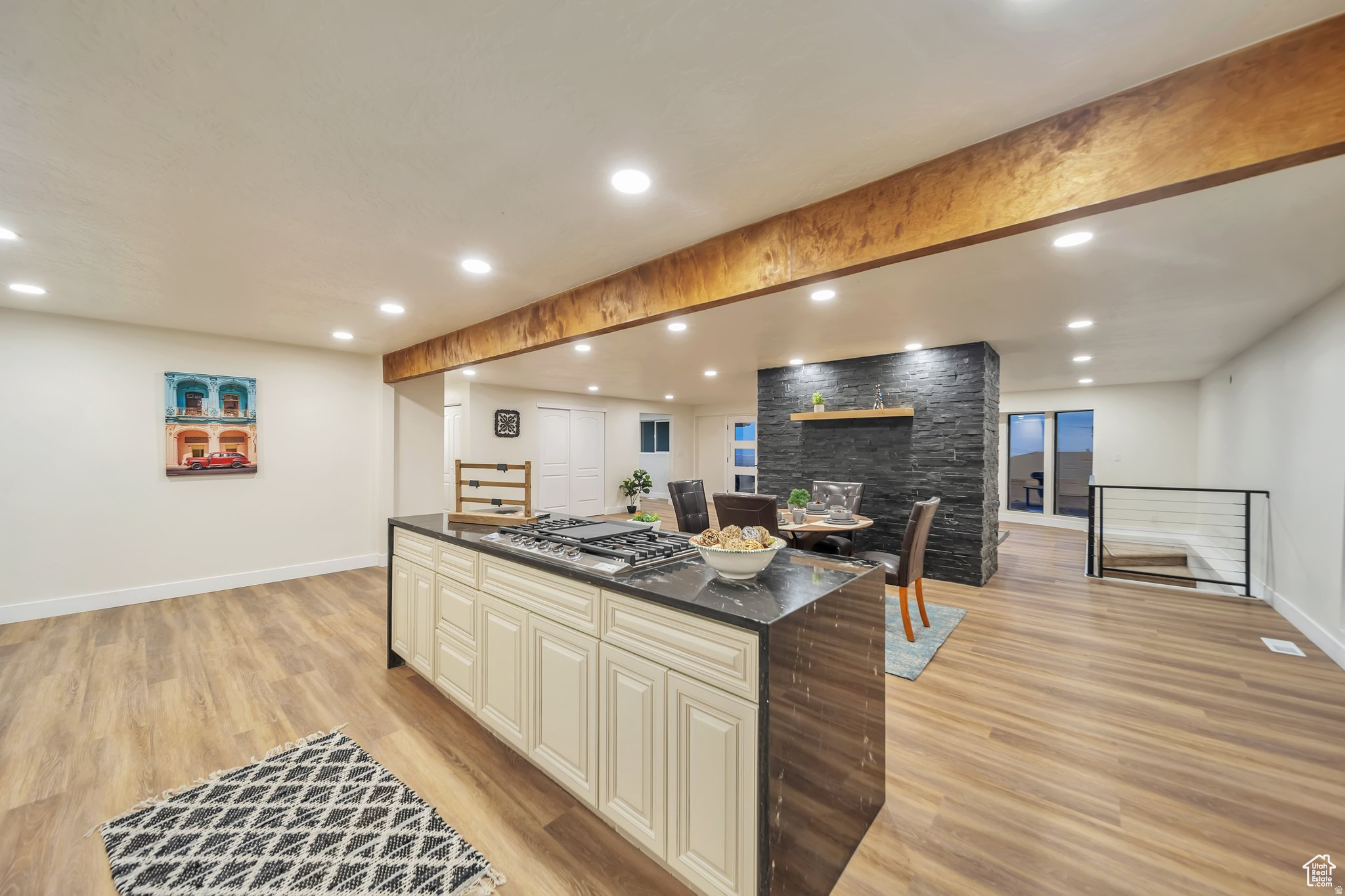 CHELSEA COVER - Residential Lease