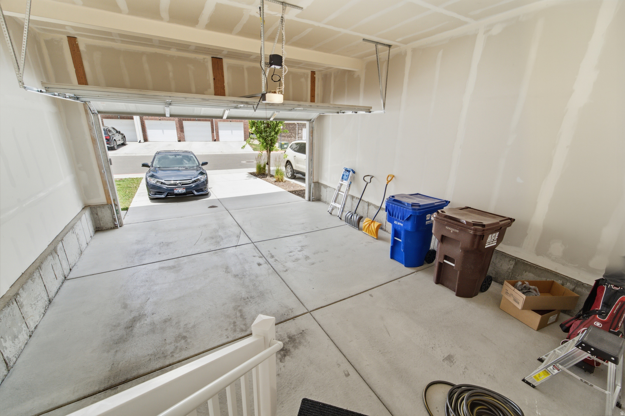PARKSIDE - Residential