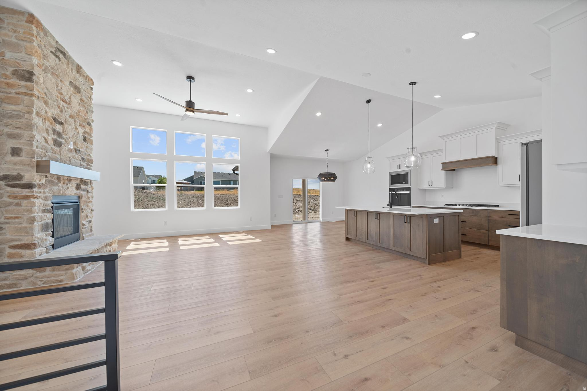 HERITAGE FARMS - Residential