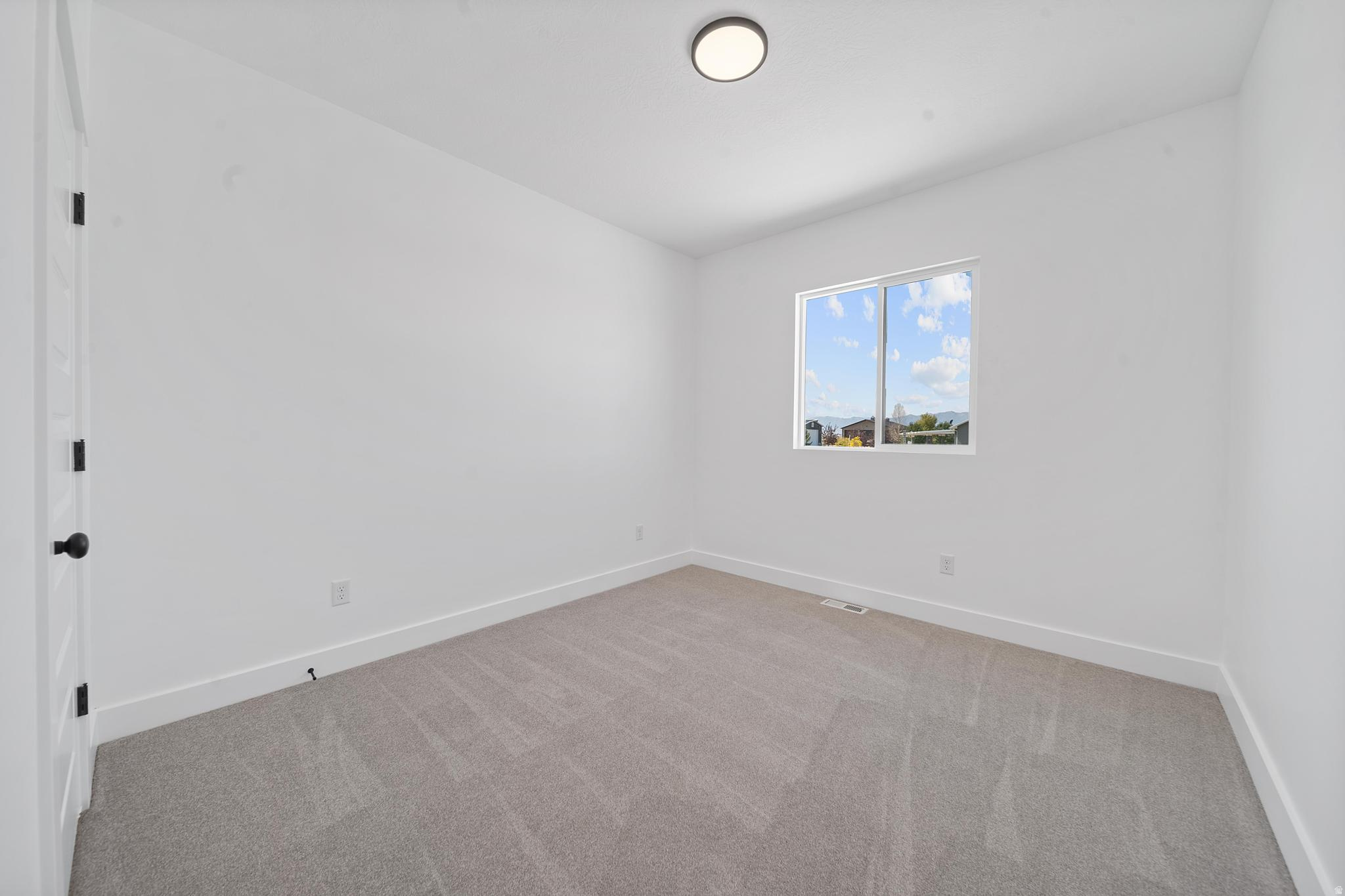 HERITAGE FARMS - Residential
