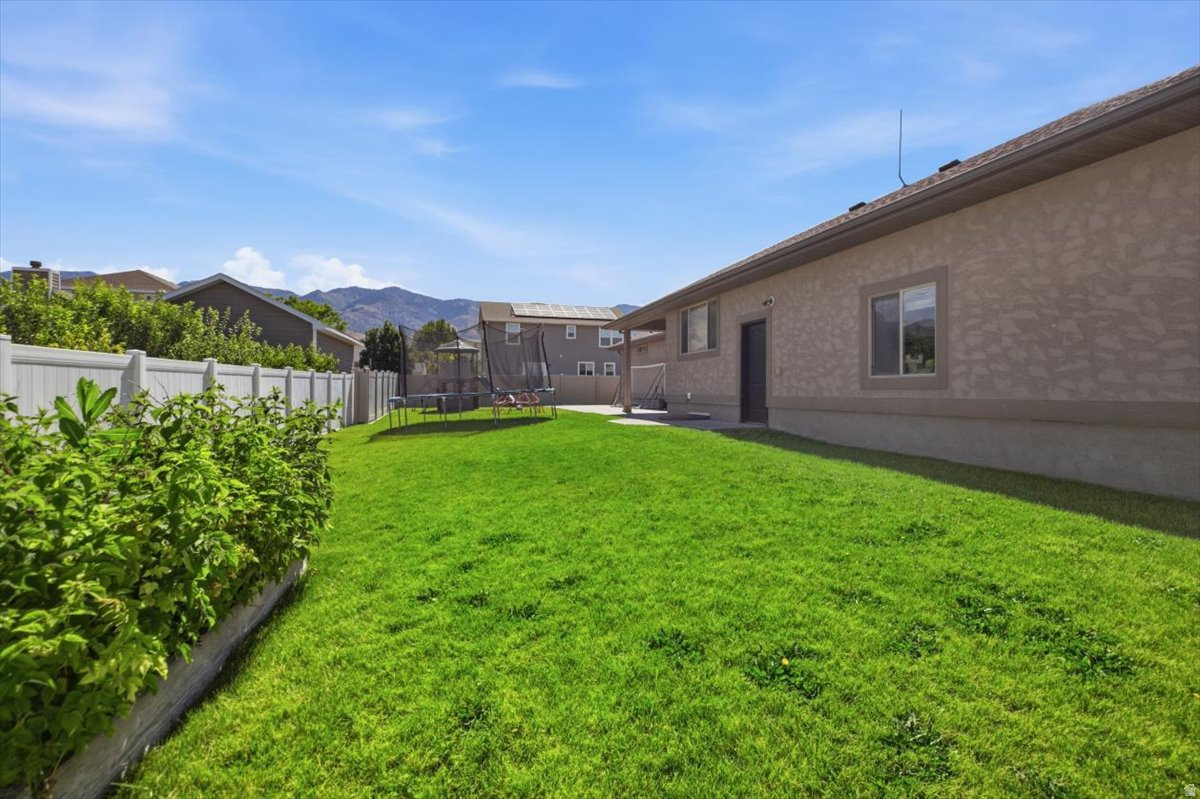 COUNTRY GROVE ESTATE - Residential