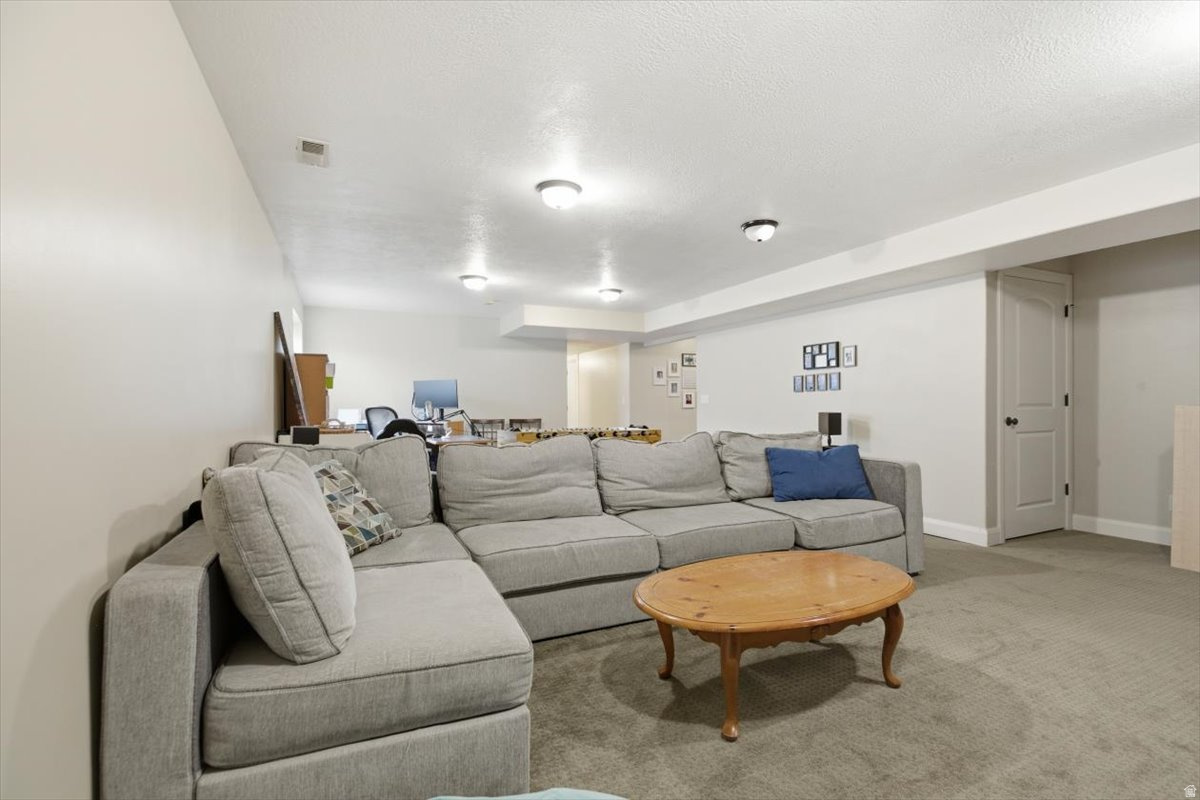 COUNTRY GROVE ESTATE - Residential