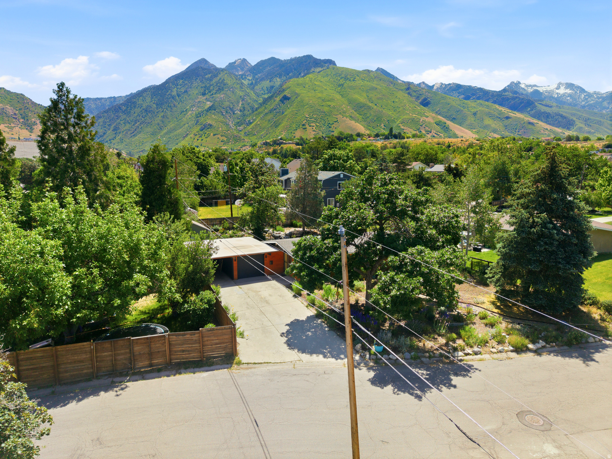 COTTONWOOD HEIGHTS SUB - Residential