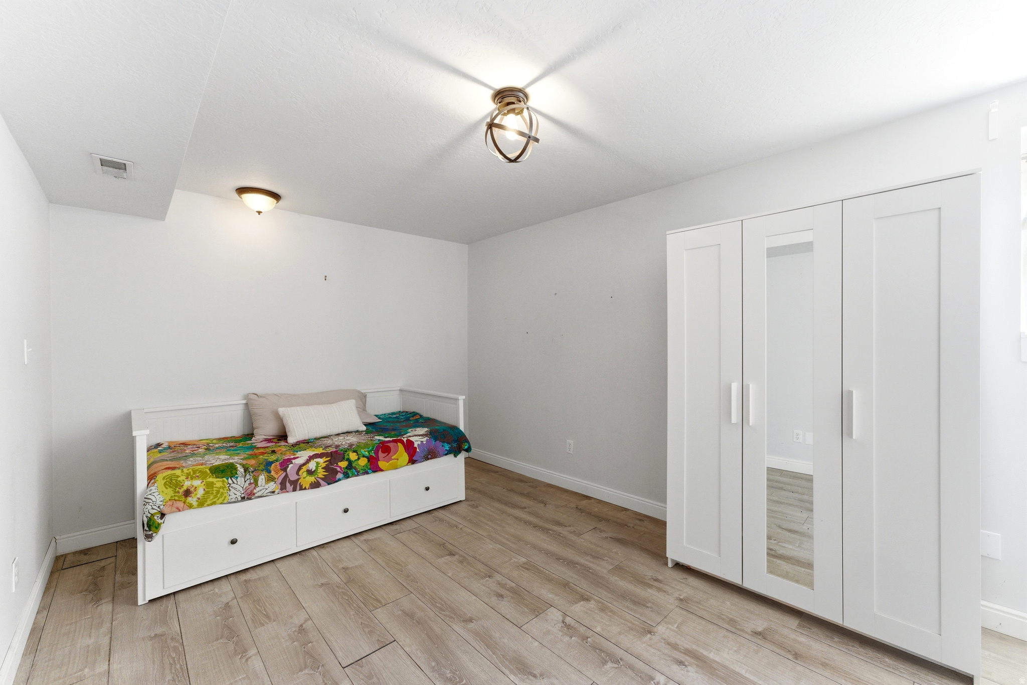 COTTONWOOD HEIGHTS SUB - Residential
