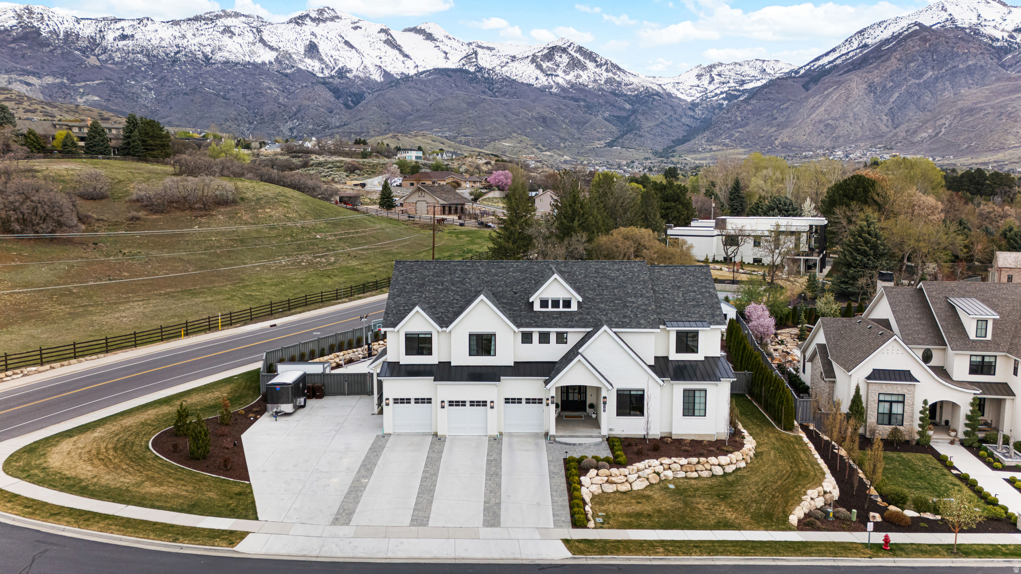 BECK PINES - Residential