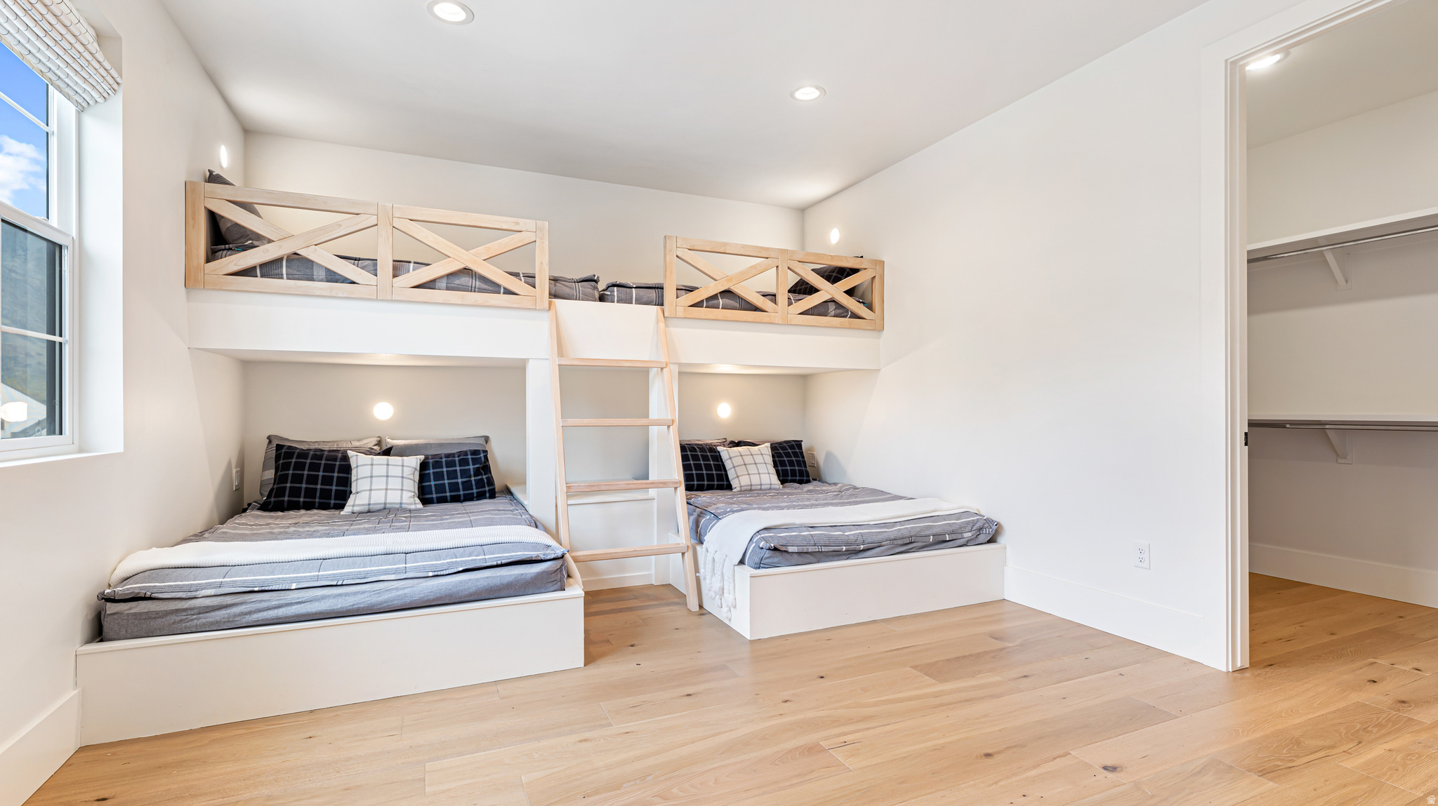 BECK PINES - Residential