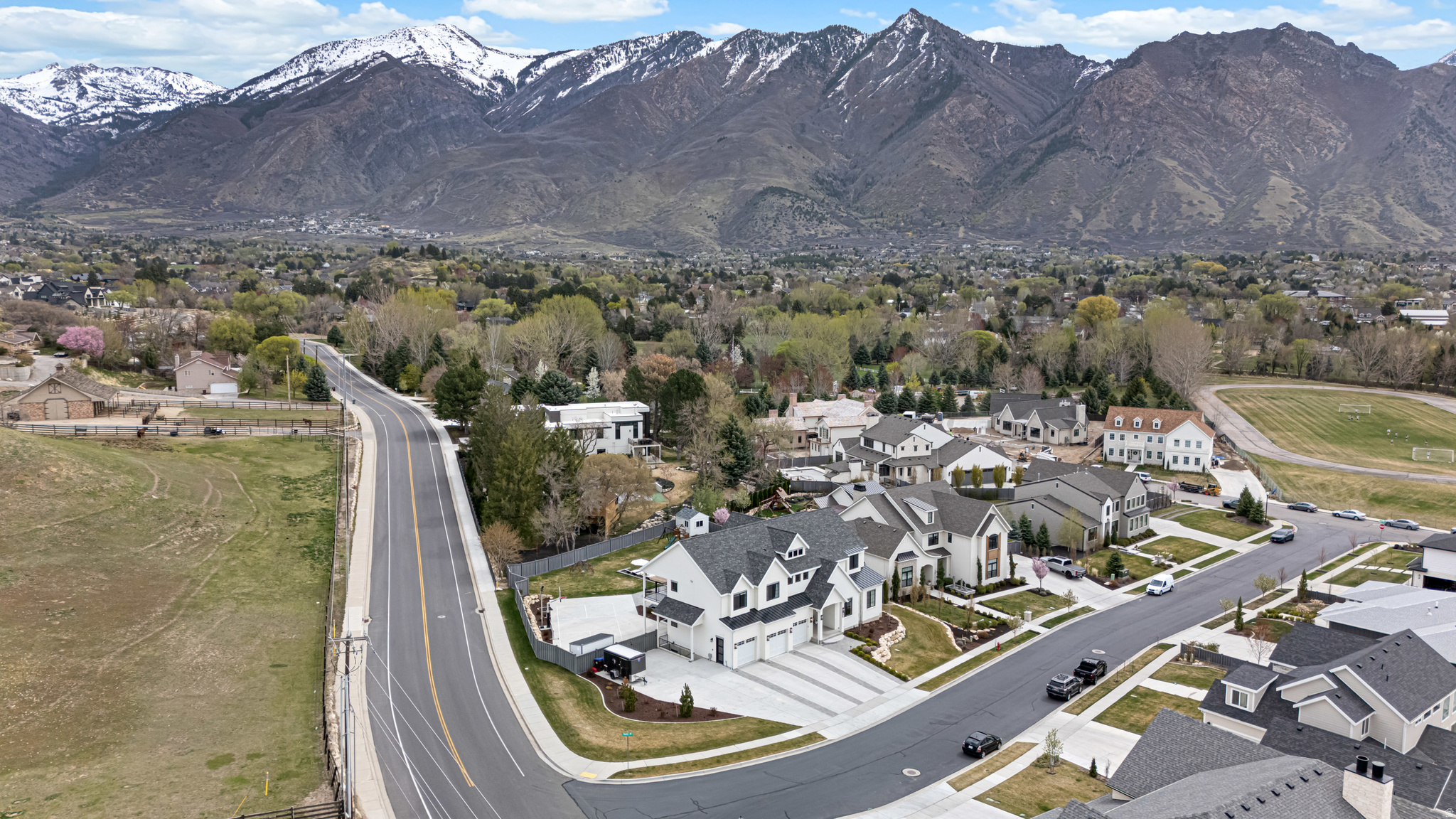 BECK PINES - Residential