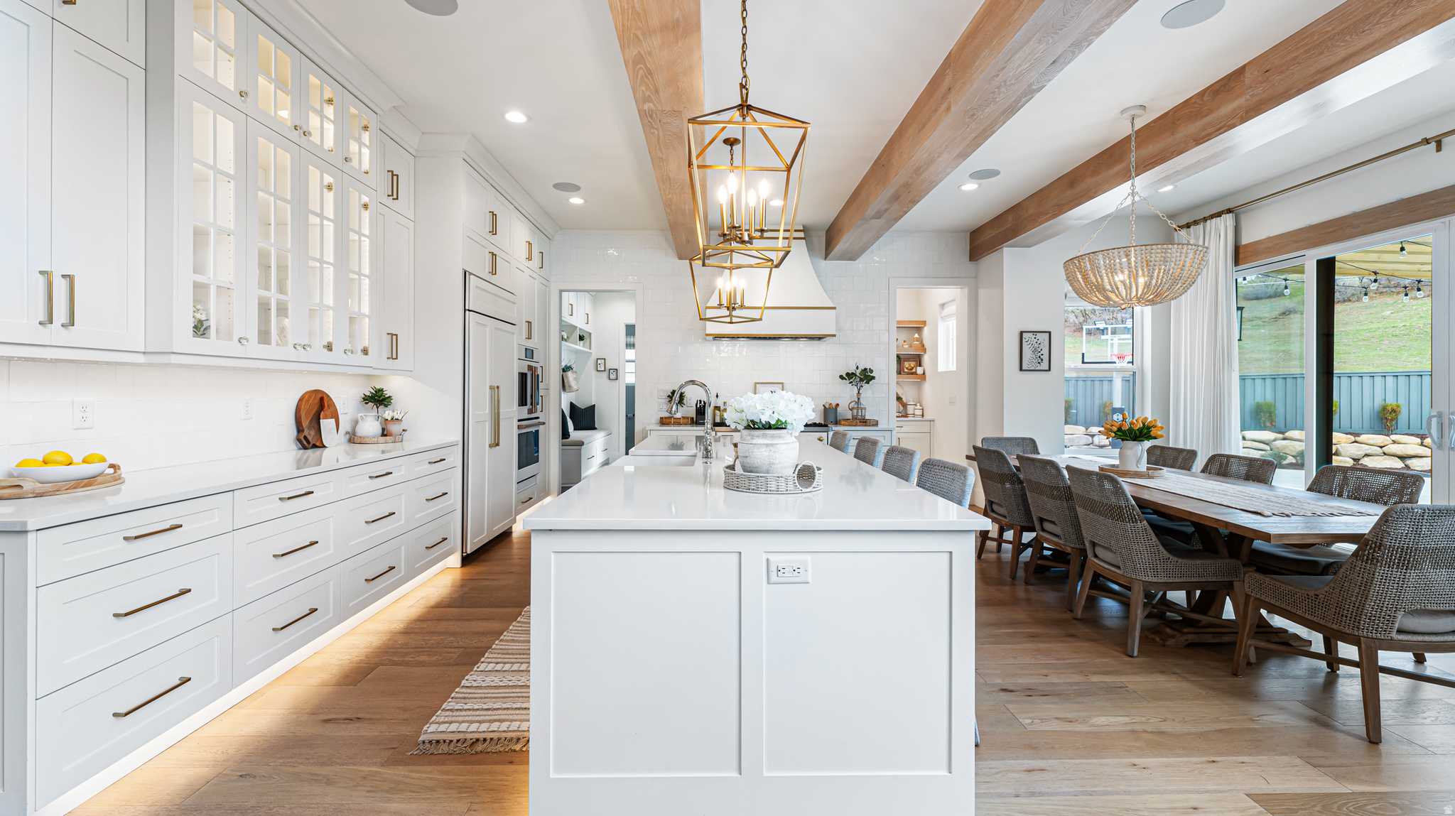 BECK PINES - Residential