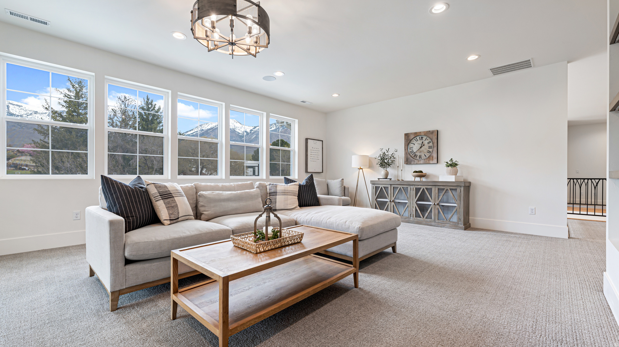 BECK PINES - Residential