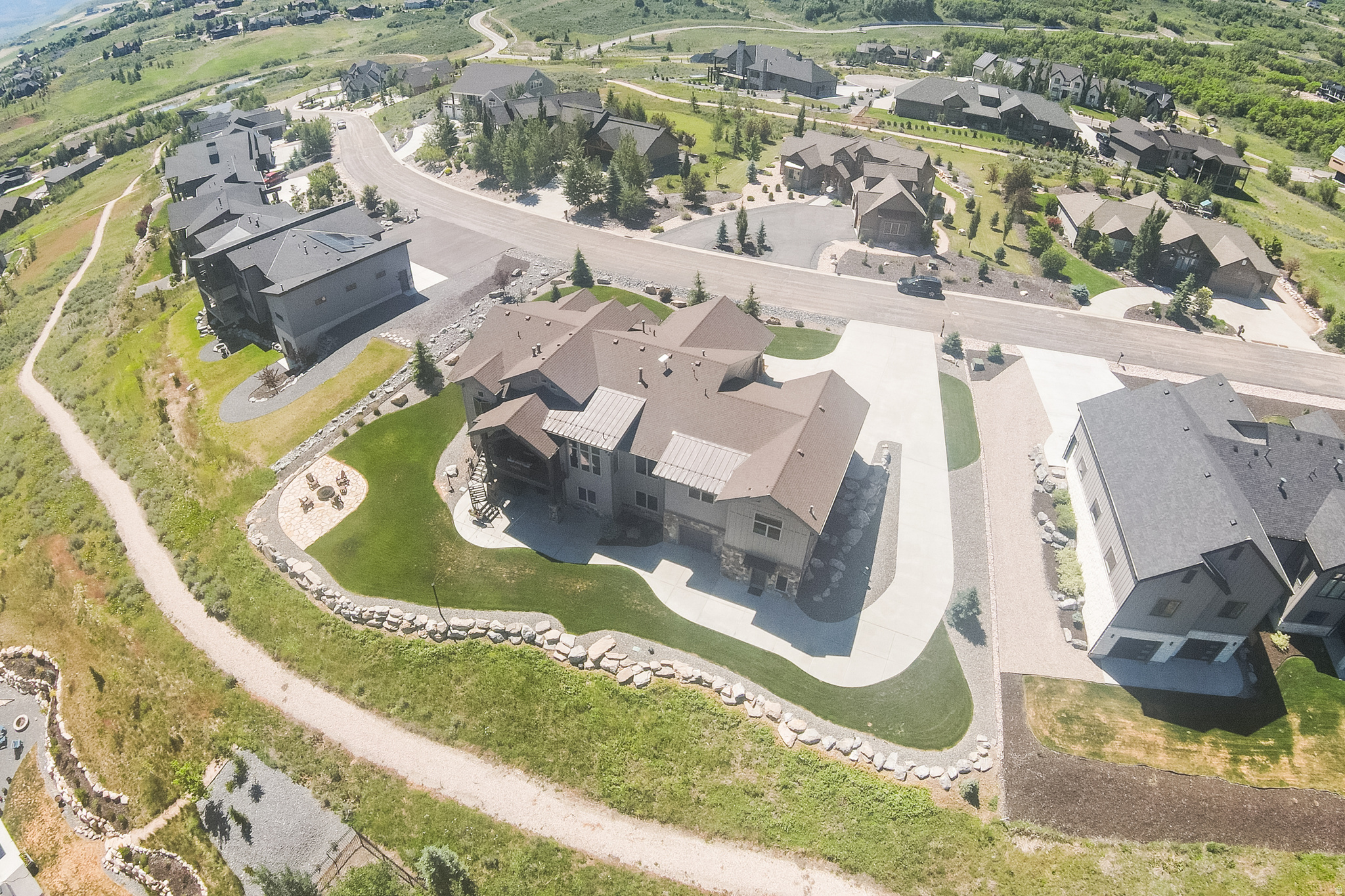 THE CHALETS AT SKI L - Residential