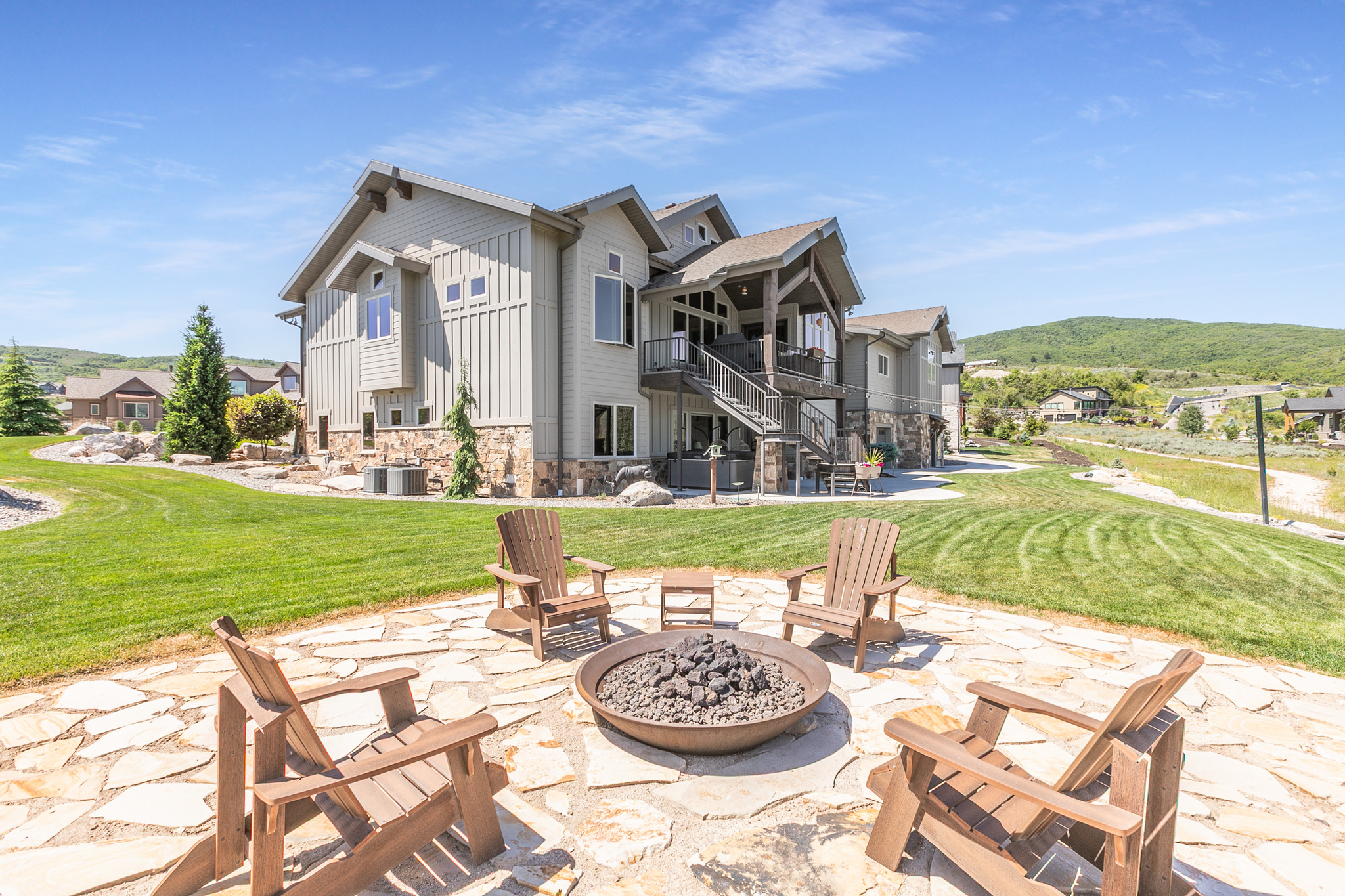THE CHALETS AT SKI L - Residential