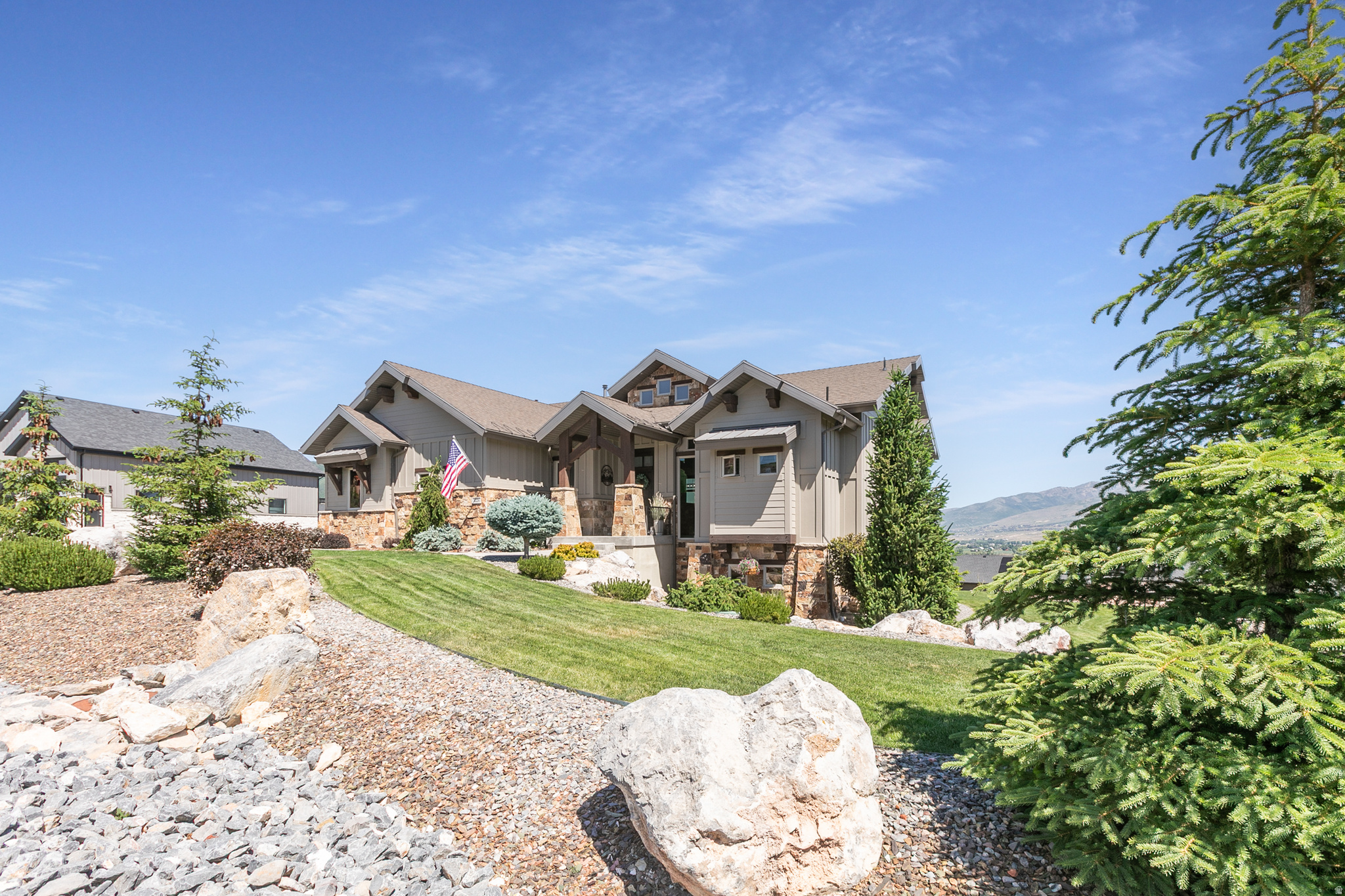 THE CHALETS AT SKI L - Residential