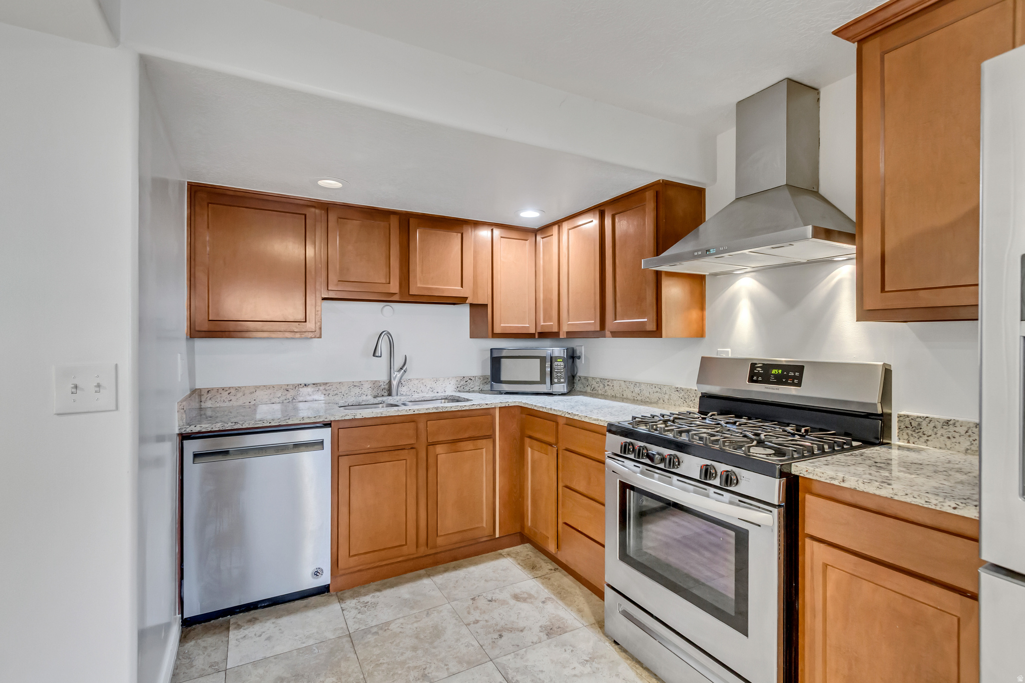 SYCAMORE RIDGE - Residential