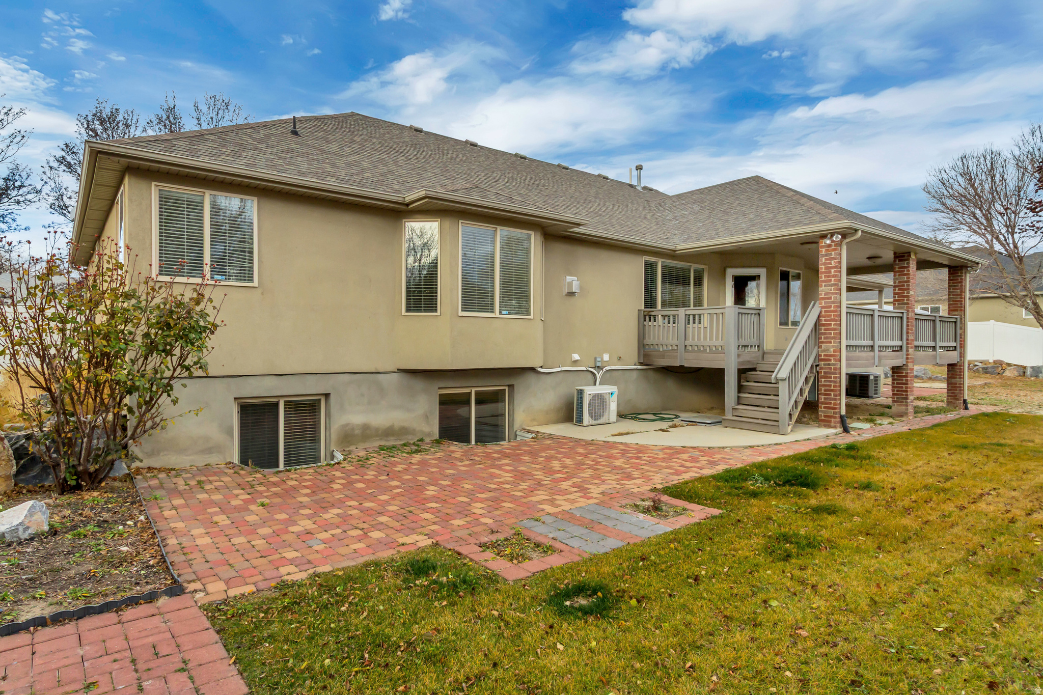 SYCAMORE RIDGE - Residential
