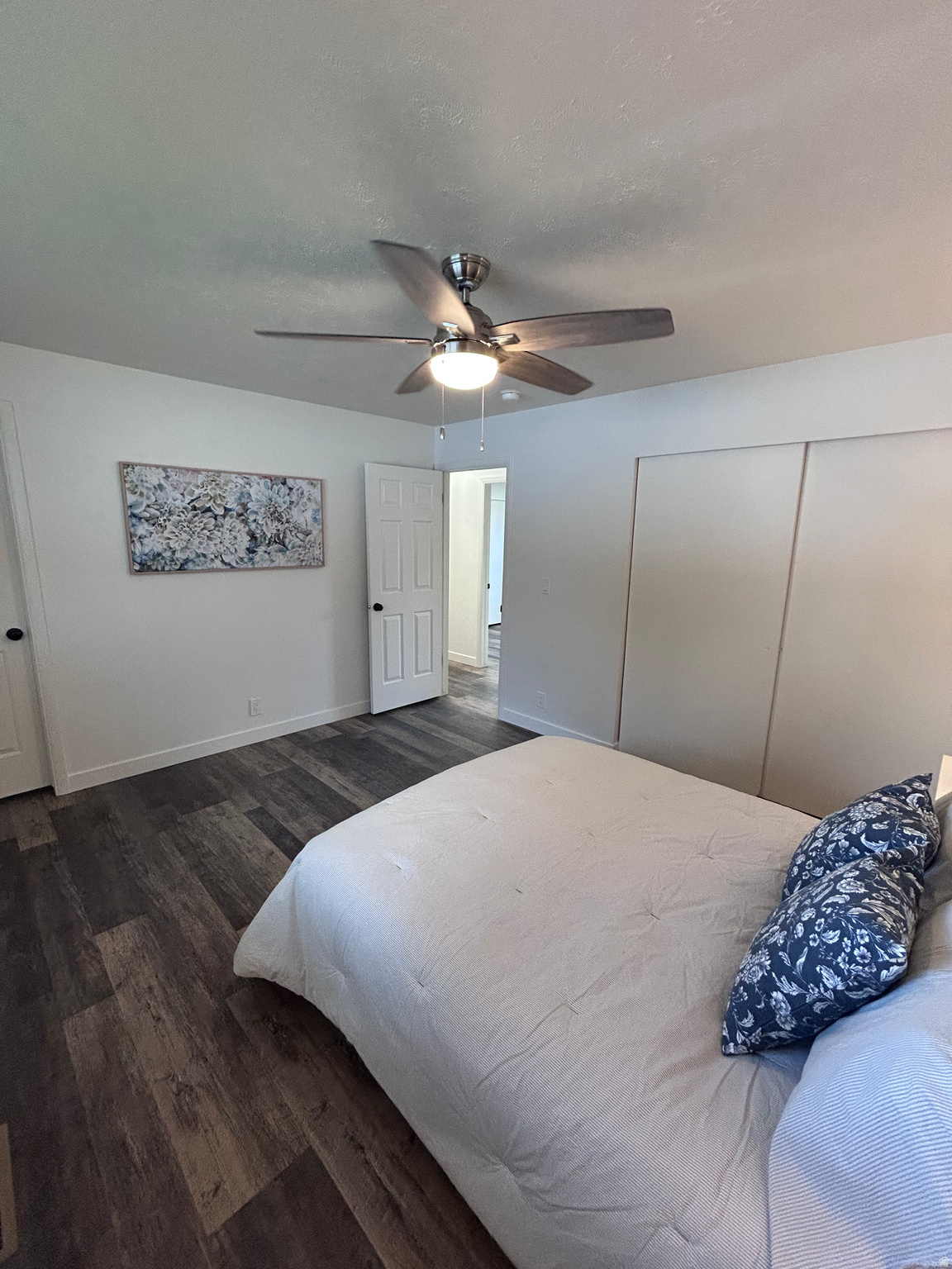 MOUNTAIN VIEW ESTATE - Residential