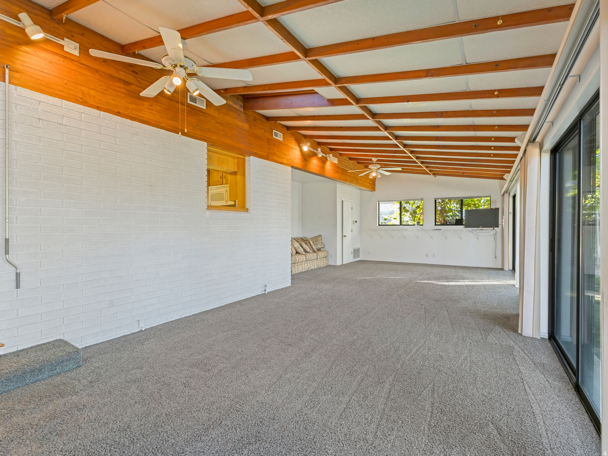 FERRELAND ACRES - Residential