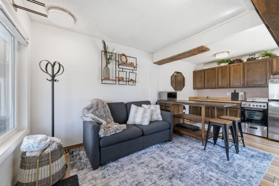 KRISTI CONDOS - Residential