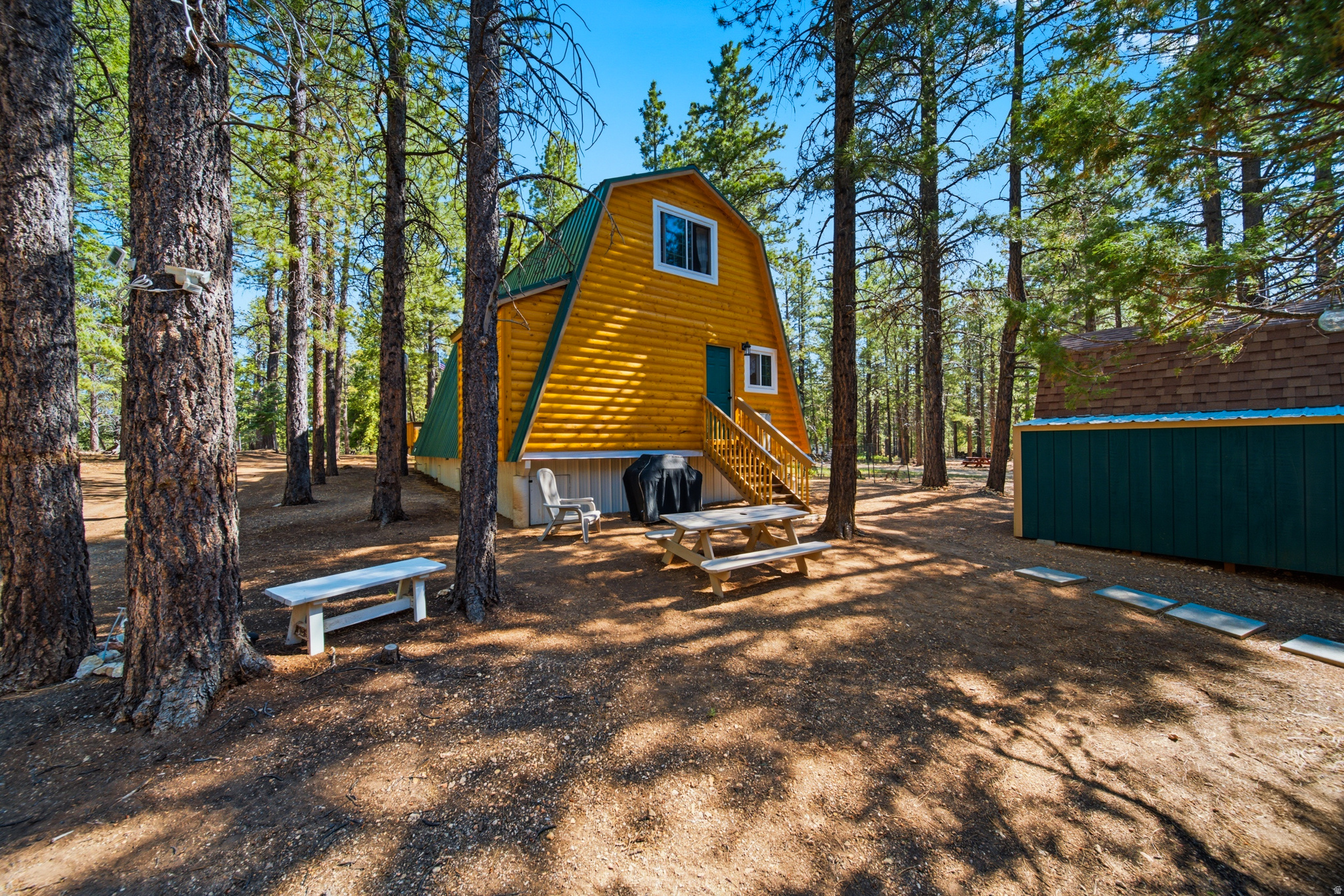 SWAINS CREEK PINES - Residential