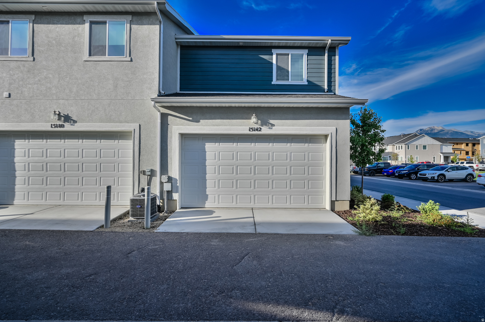 DAY RANCH TOWNS - Residential Lease