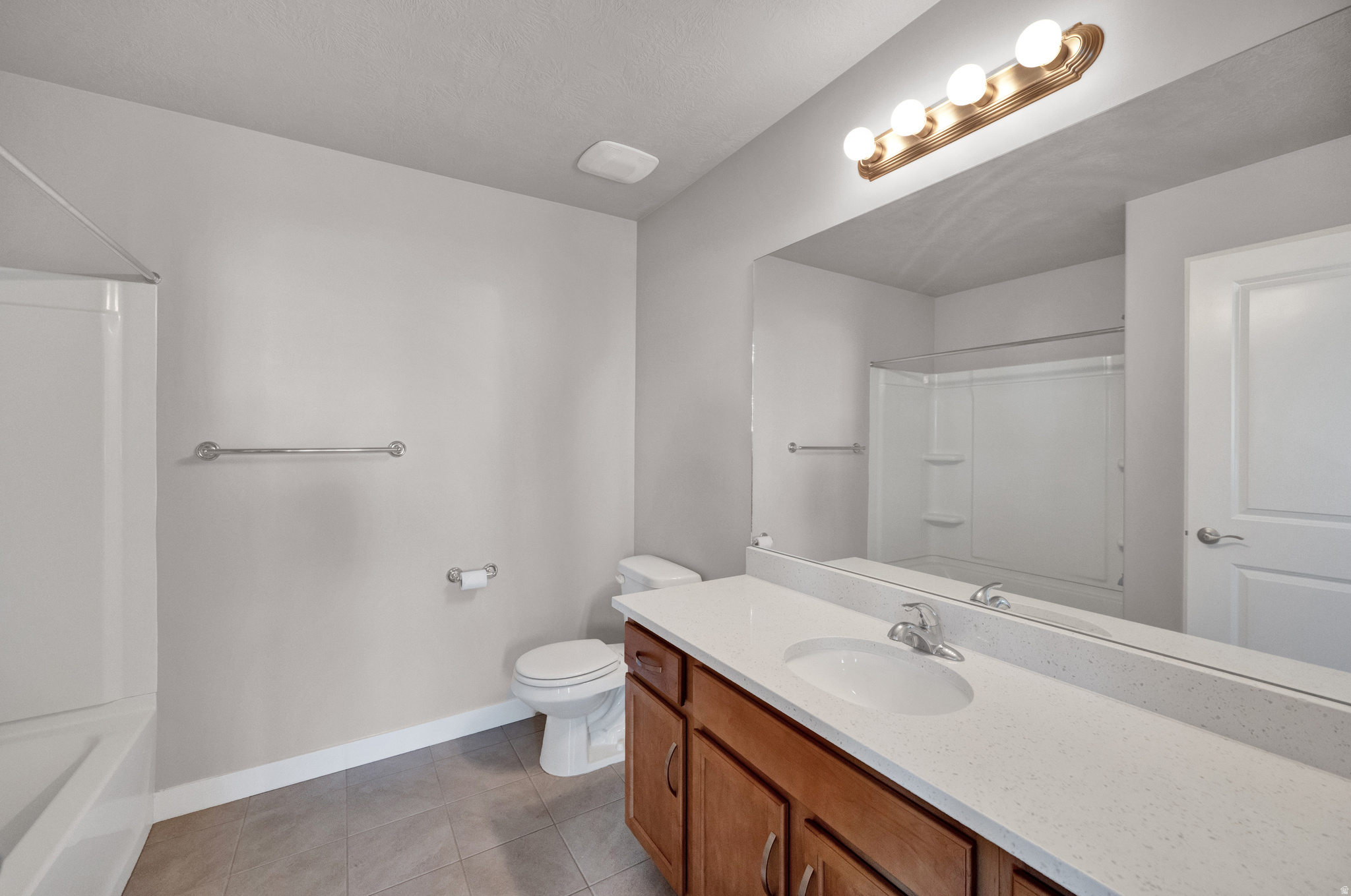 DAY RANCH TOWNS - Residential Lease