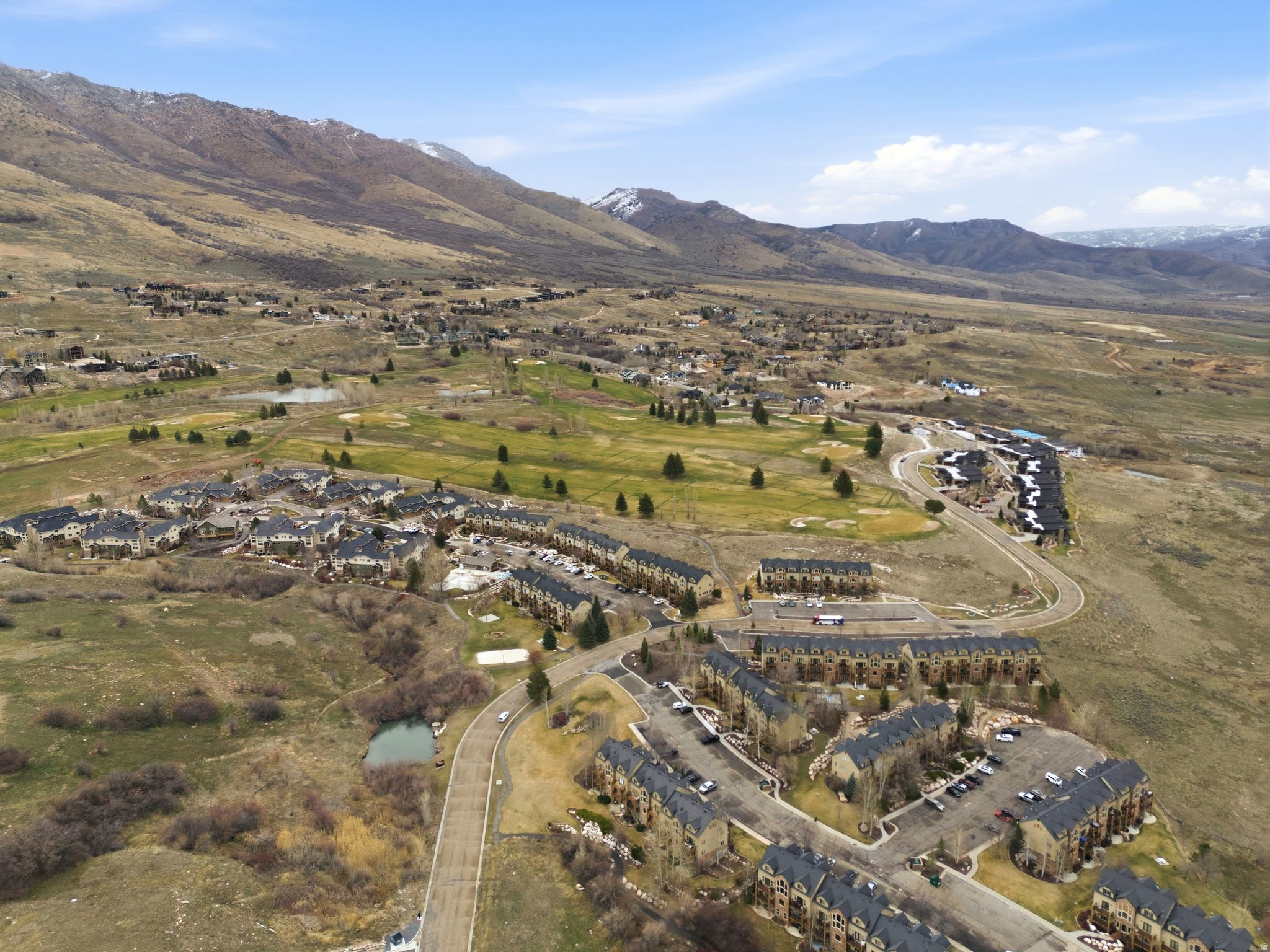 MOOSE HOLLOW CONDOMI - Residential