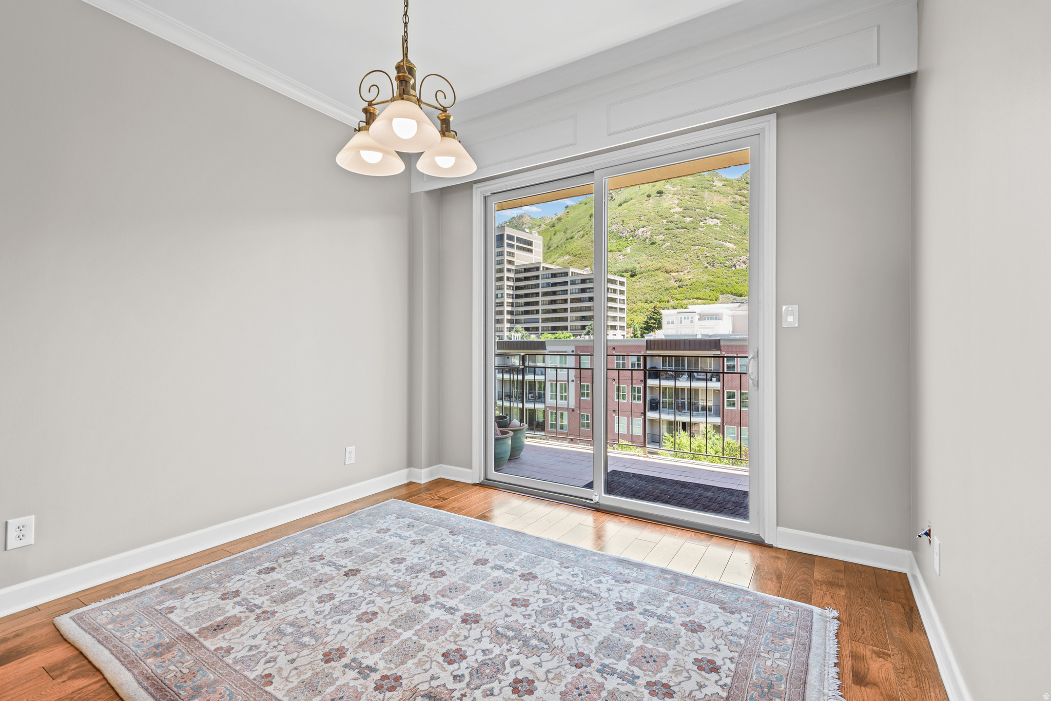 DONNER PLACE CONDM - Residential