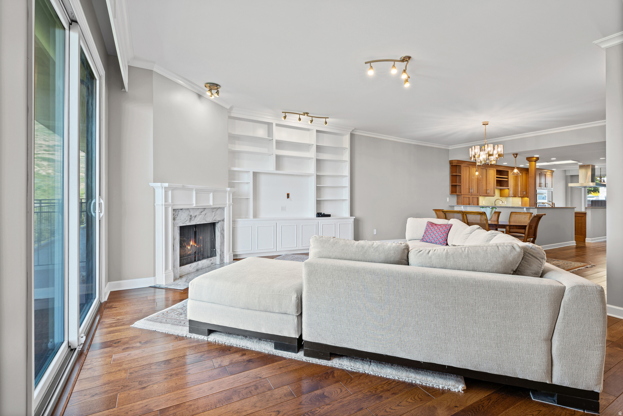 DONNER PLACE CONDM - Residential
