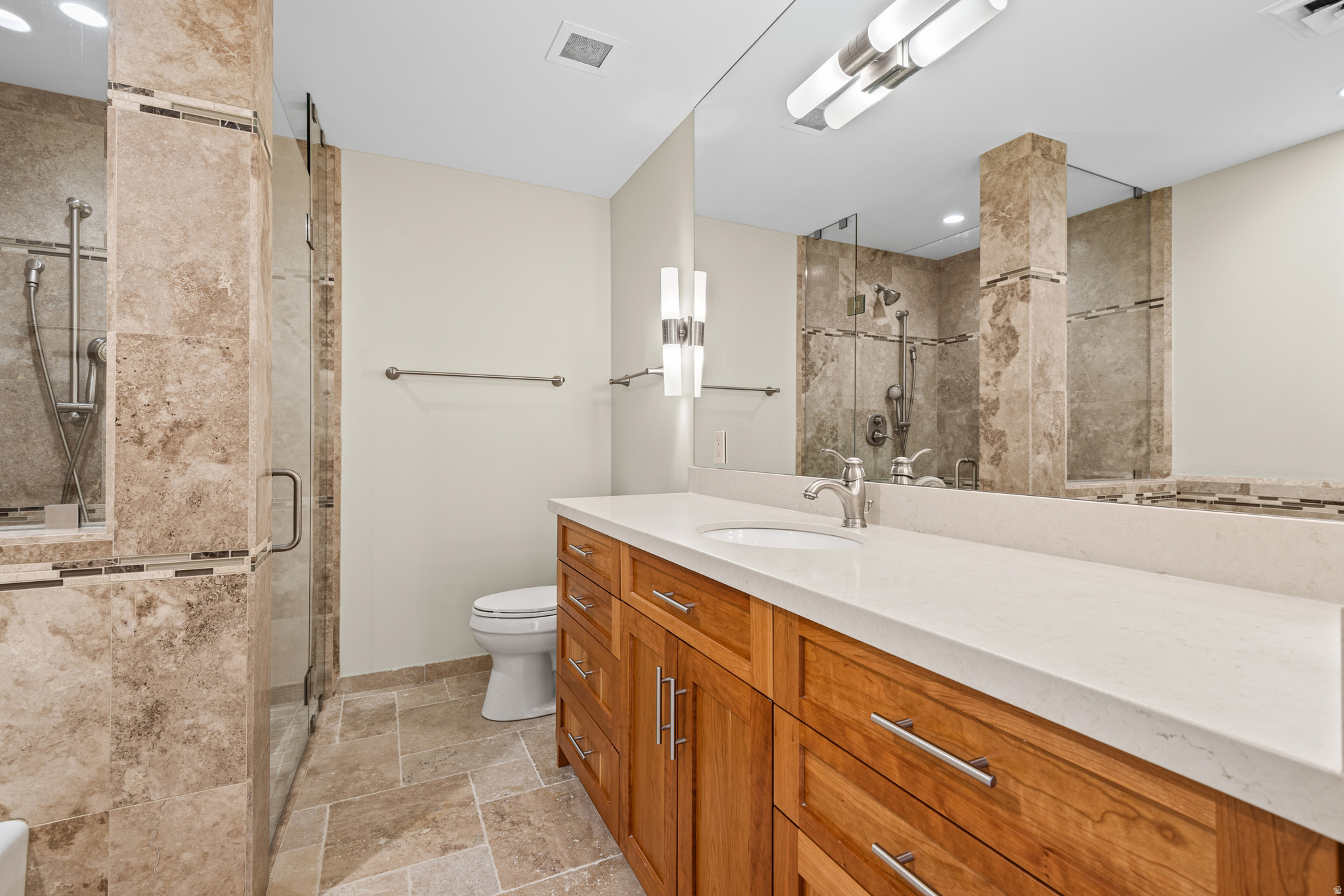 DONNER PLACE CONDM - Residential