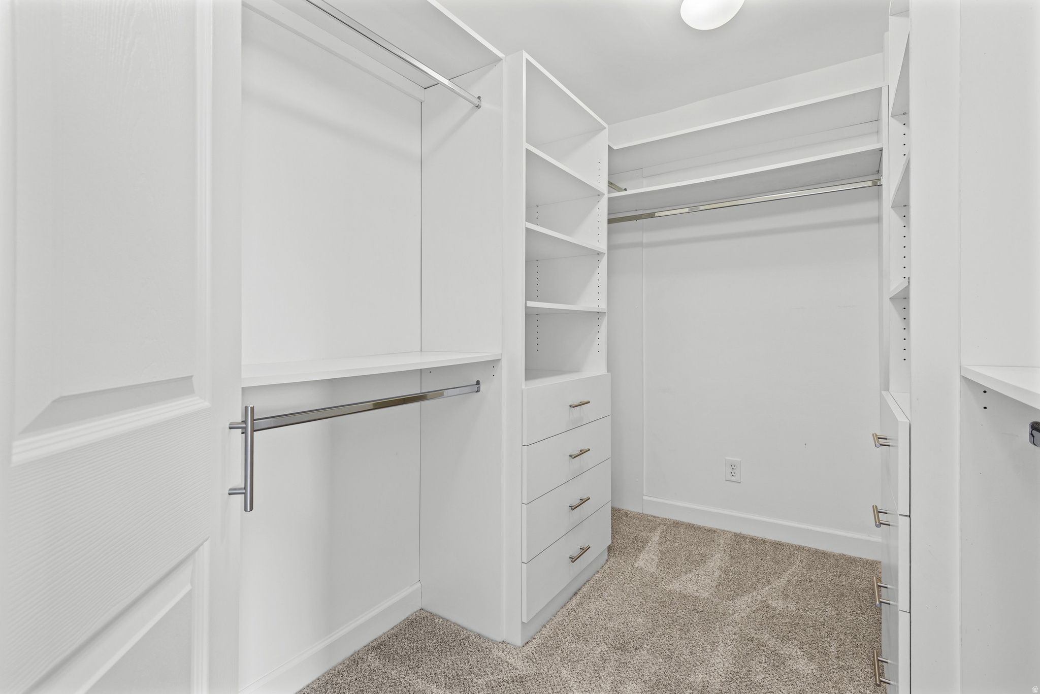 DONNER PLACE CONDM - Residential