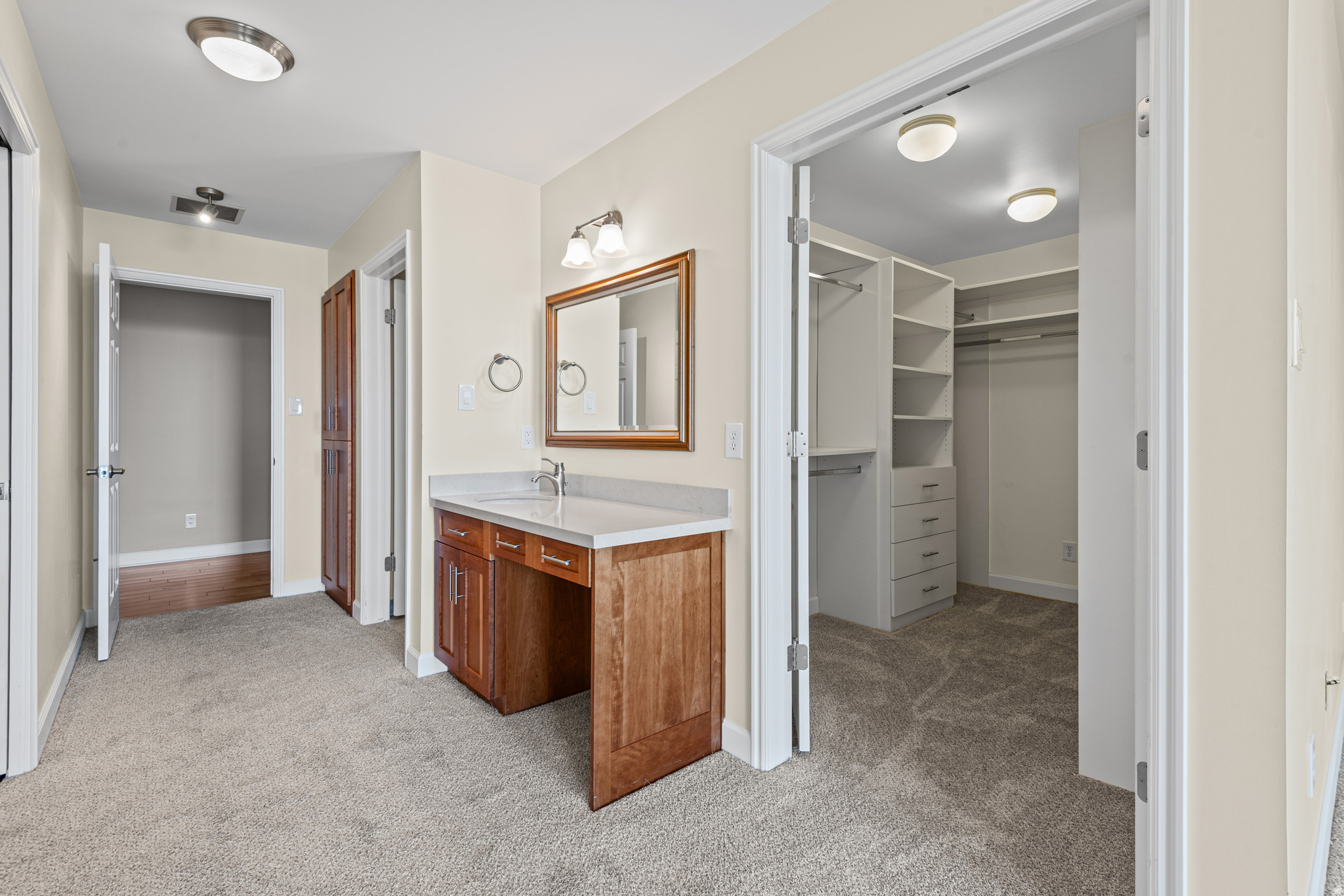DONNER PLACE CONDM - Residential
