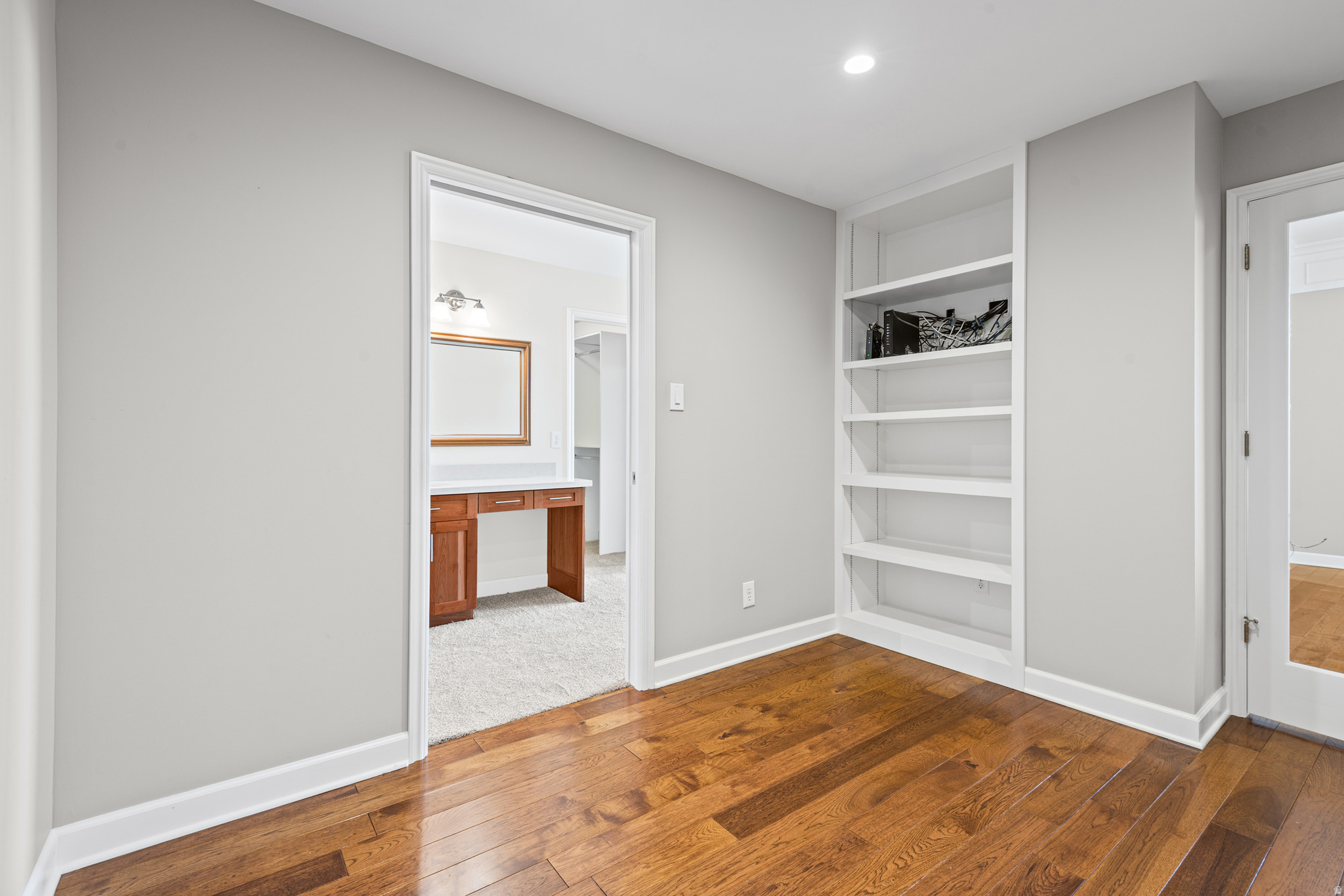 DONNER PLACE CONDM - Residential