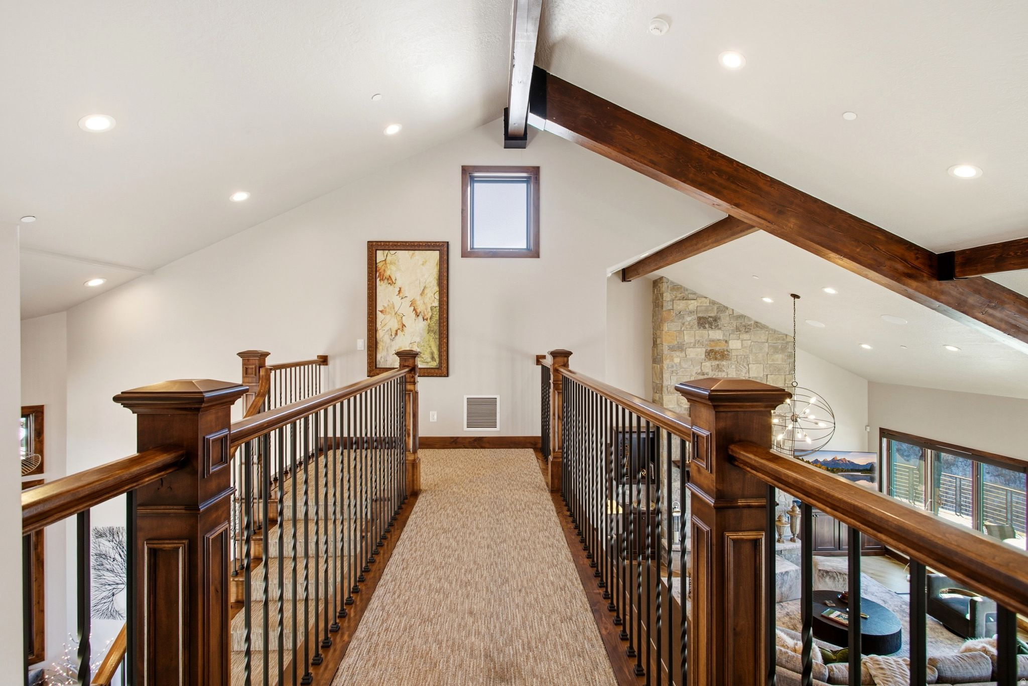HIDEOUT CANYON - Residential