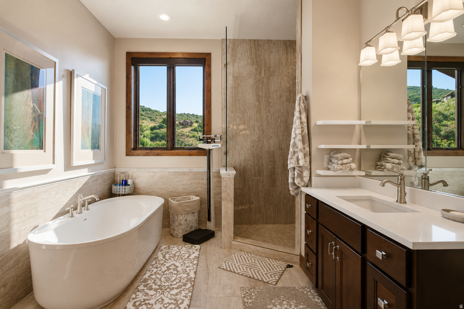 HIDEOUT CANYON - Residential