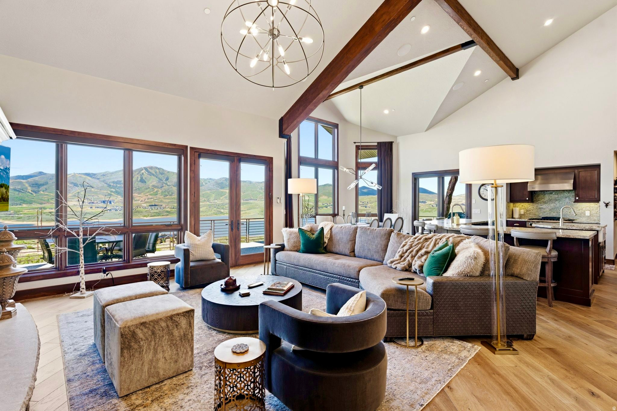 HIDEOUT CANYON - Residential