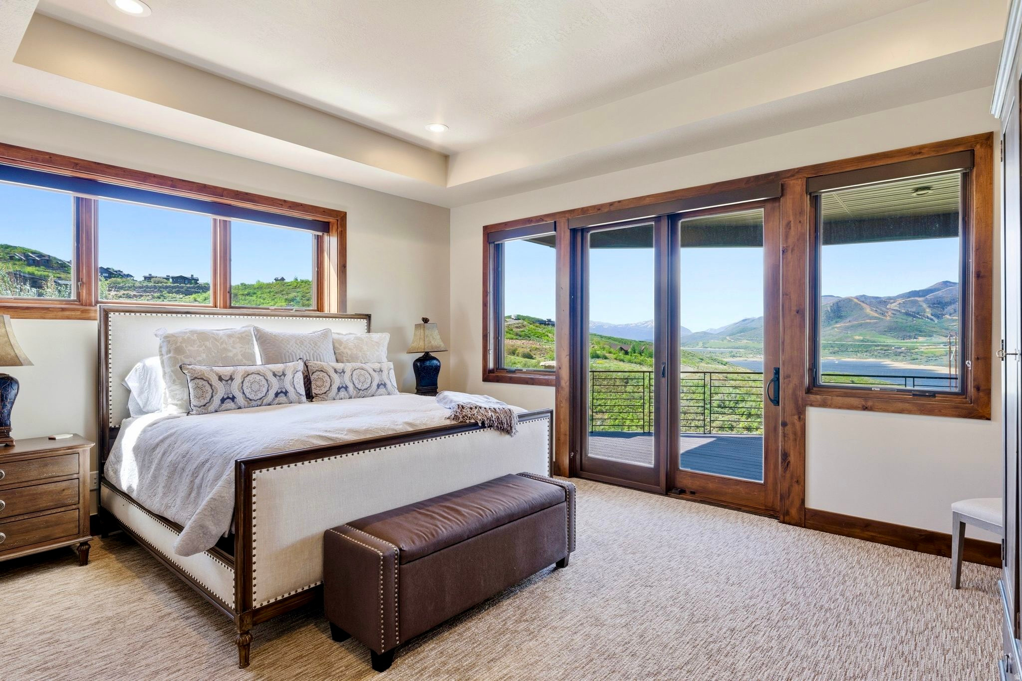 HIDEOUT CANYON - Residential