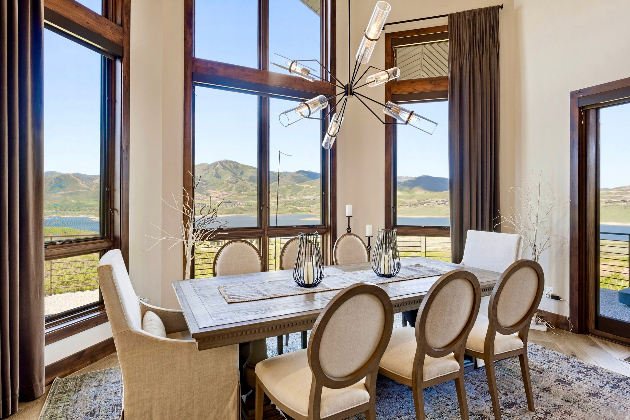 HIDEOUT CANYON - Residential