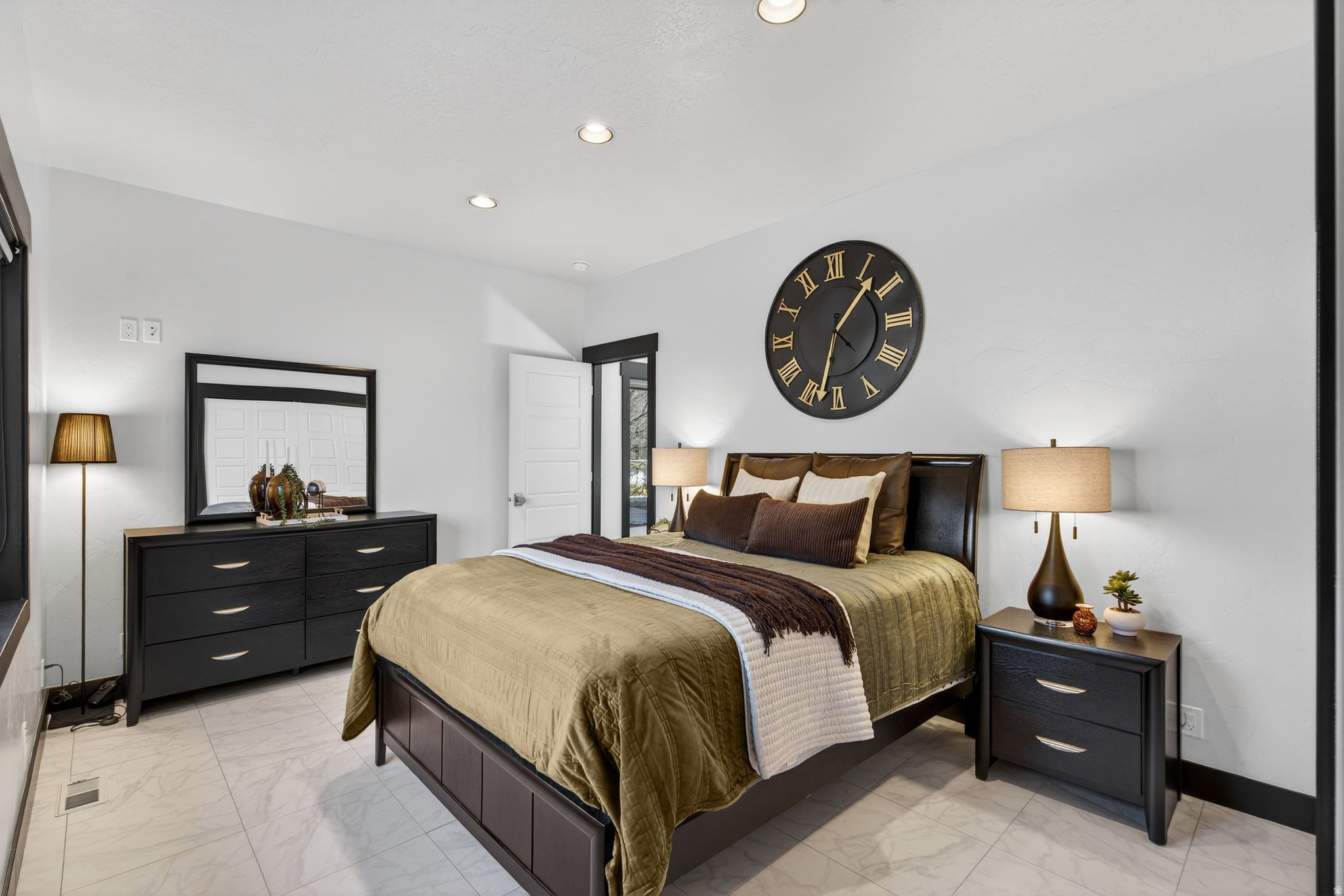 ORCHARD ESTATES - Residential