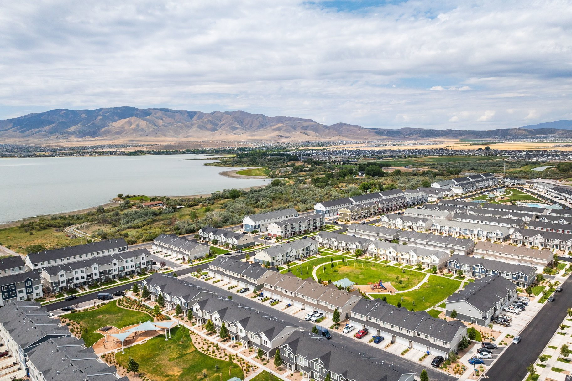 NORTHSHORE - Residential