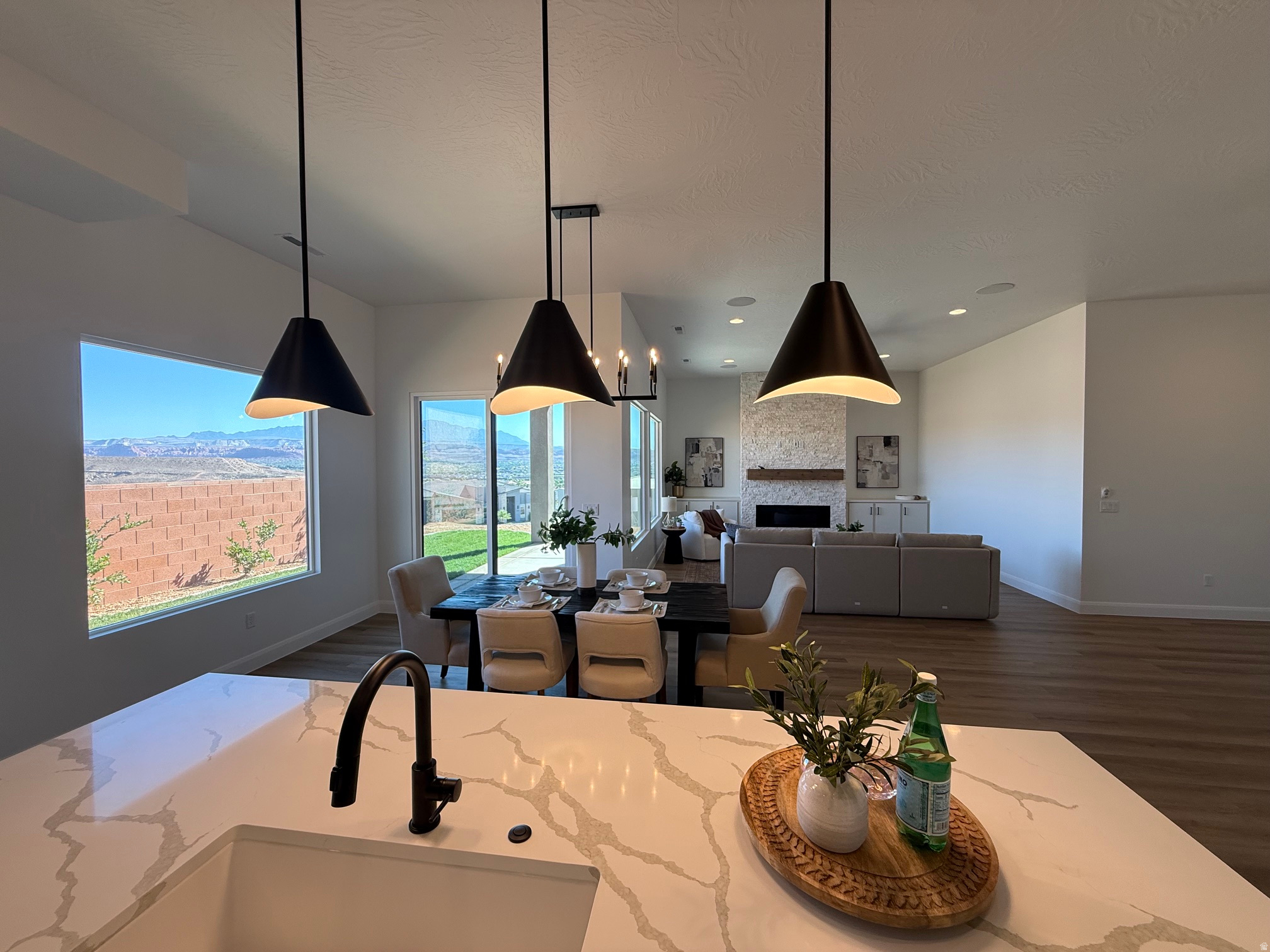 CASCATA AT DIVARIO - Residential