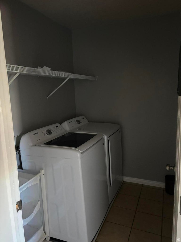 HIDDEN VALLEY TOWN HOMES PUD PH 1 - Residential