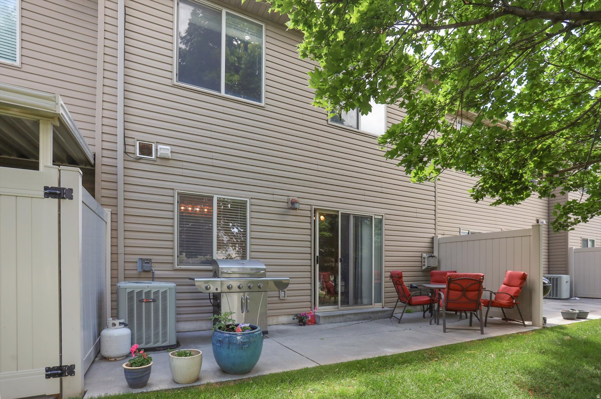 RANCHVIEW - Residential