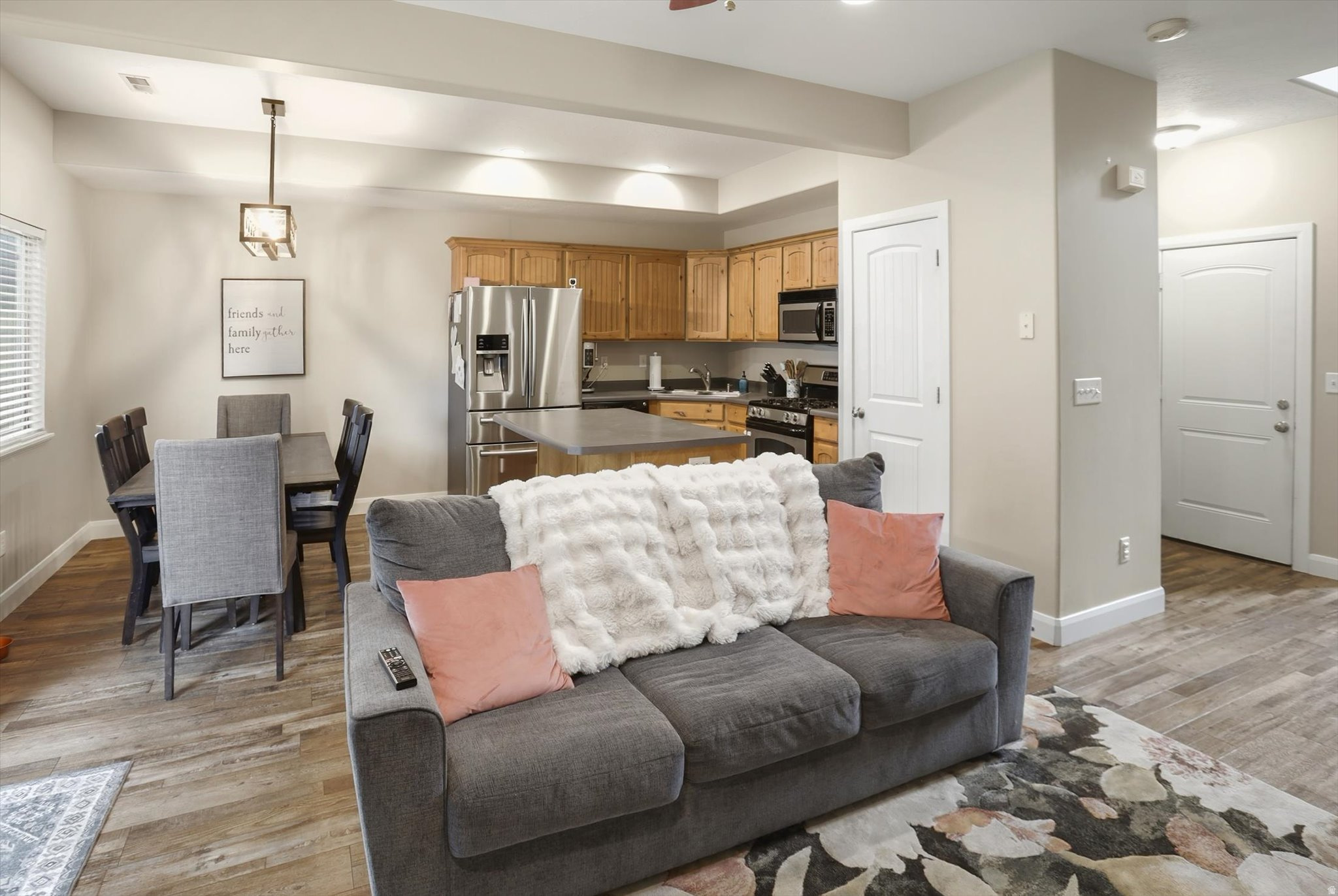RANCHVIEW - Residential