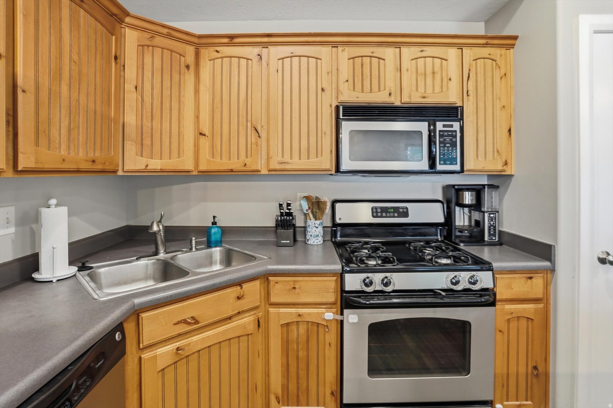 RANCHVIEW - Residential