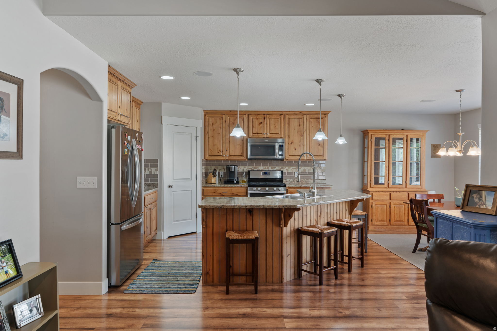 RIVER HOLLOW - Residential