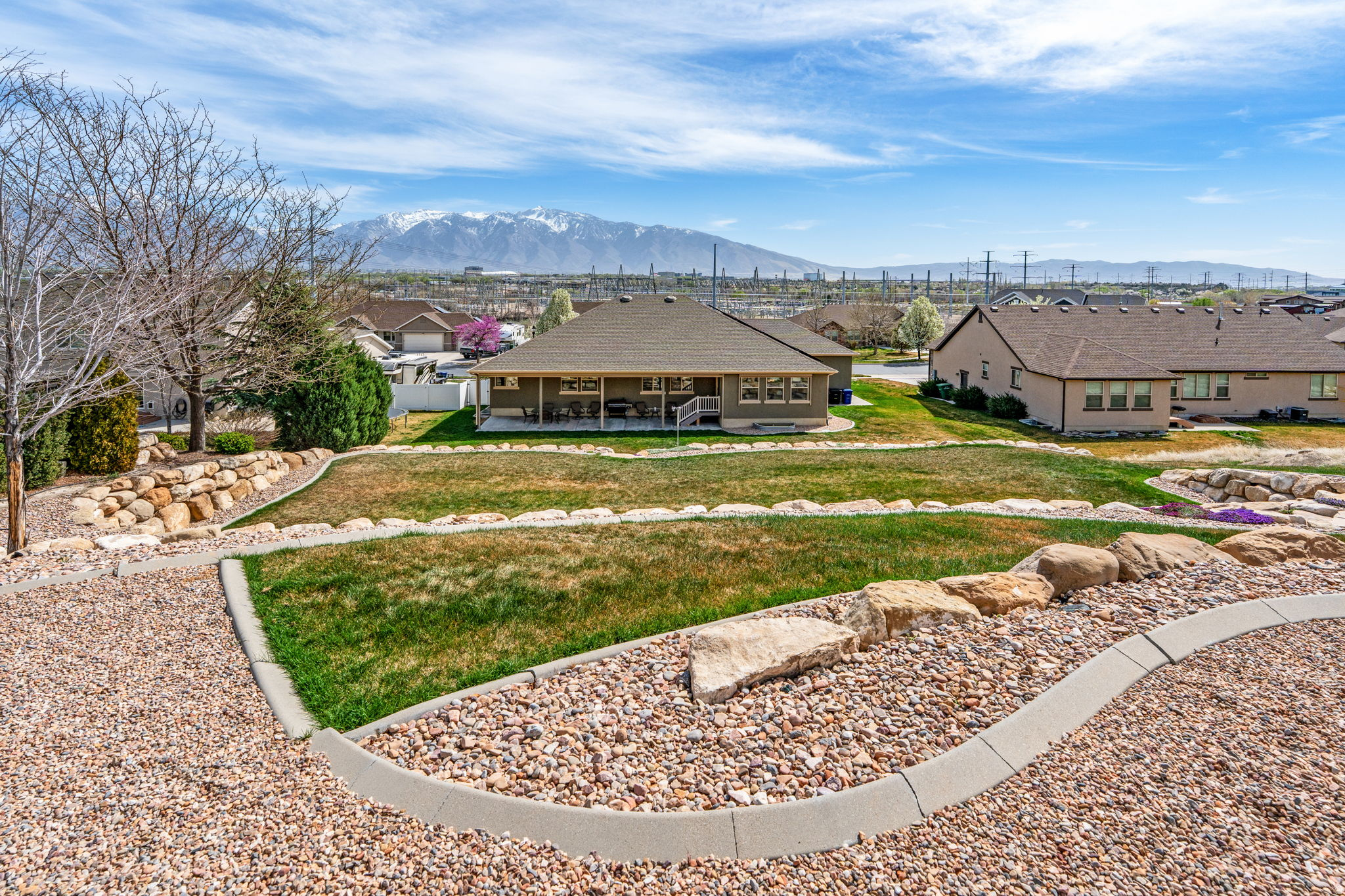 RIVER HOLLOW - Residential